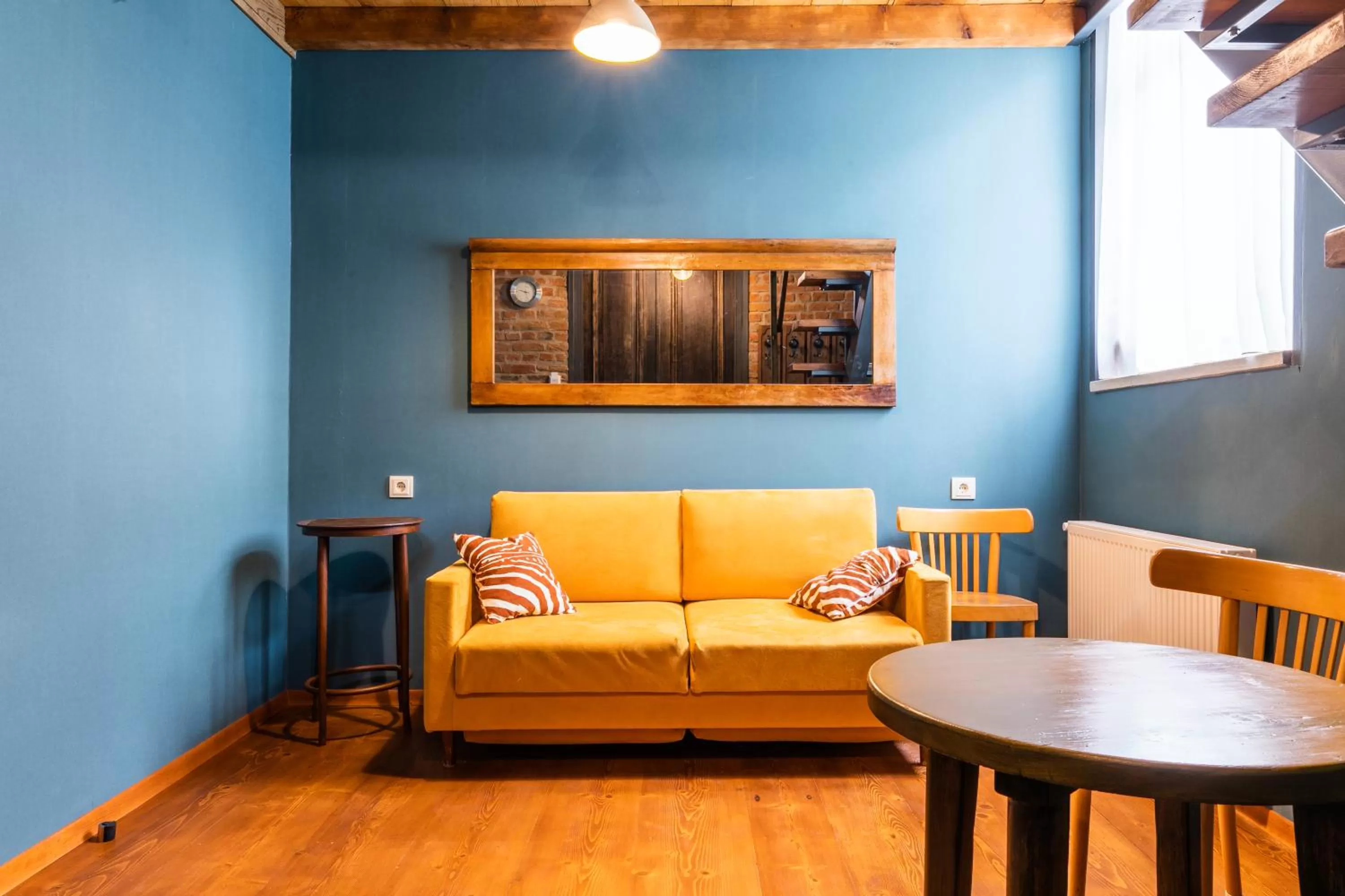 Photo of the whole room, Seating Area in 3 Heritage Rooms