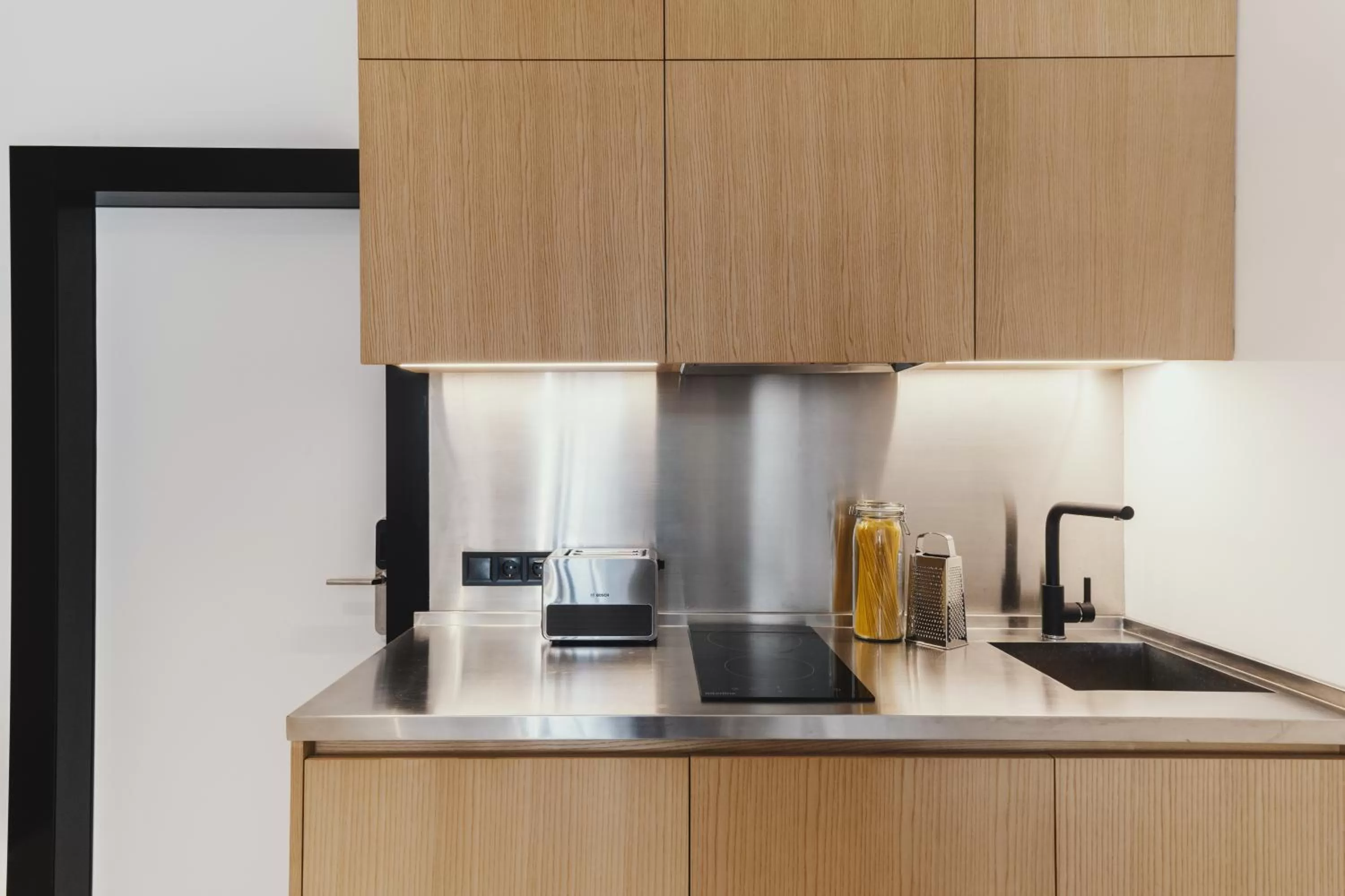 Kitchen/Kitchenette in Owntown Apart Hotel