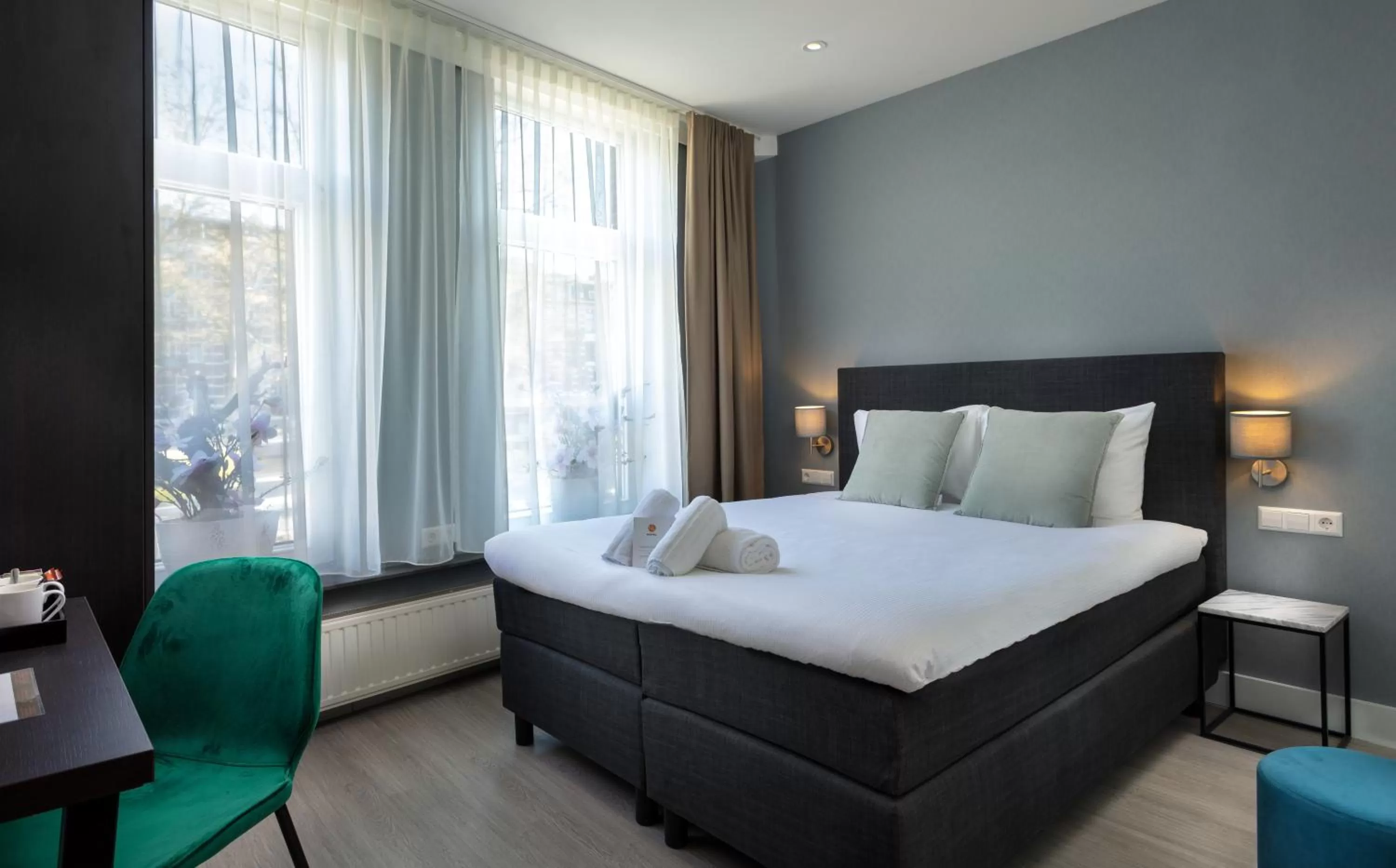 Bed in NL Hotel District Leidseplein