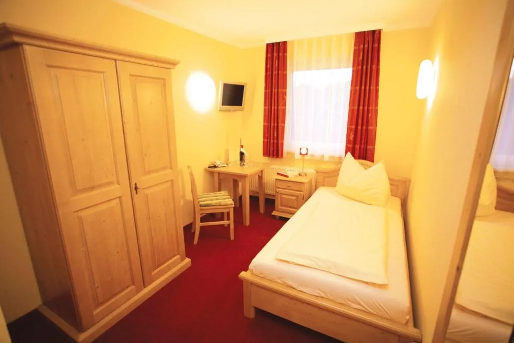 Single Room - single occupancy in Hotel Kärnten