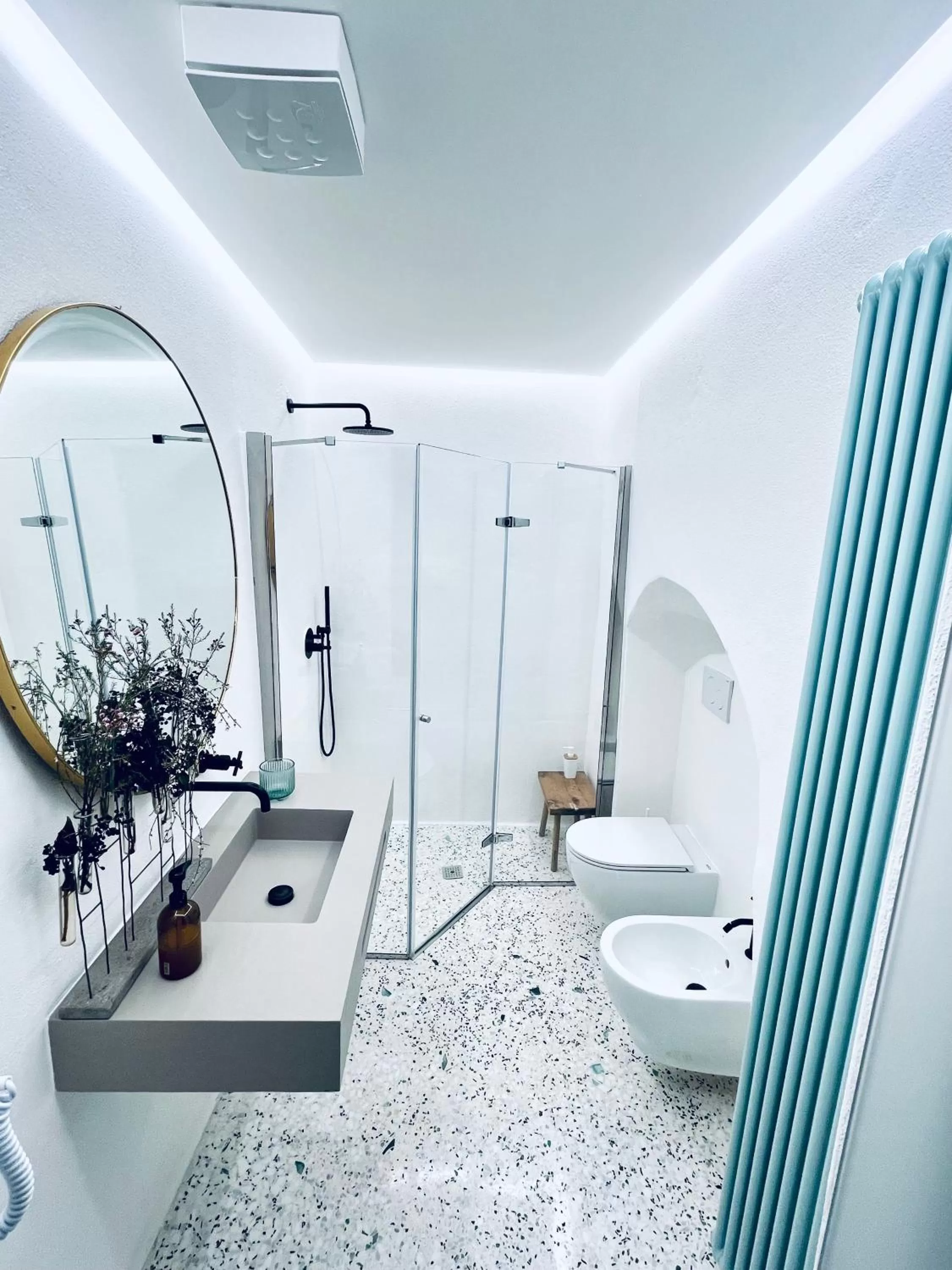 Shower, Bathroom in Hydria guest house art gallery