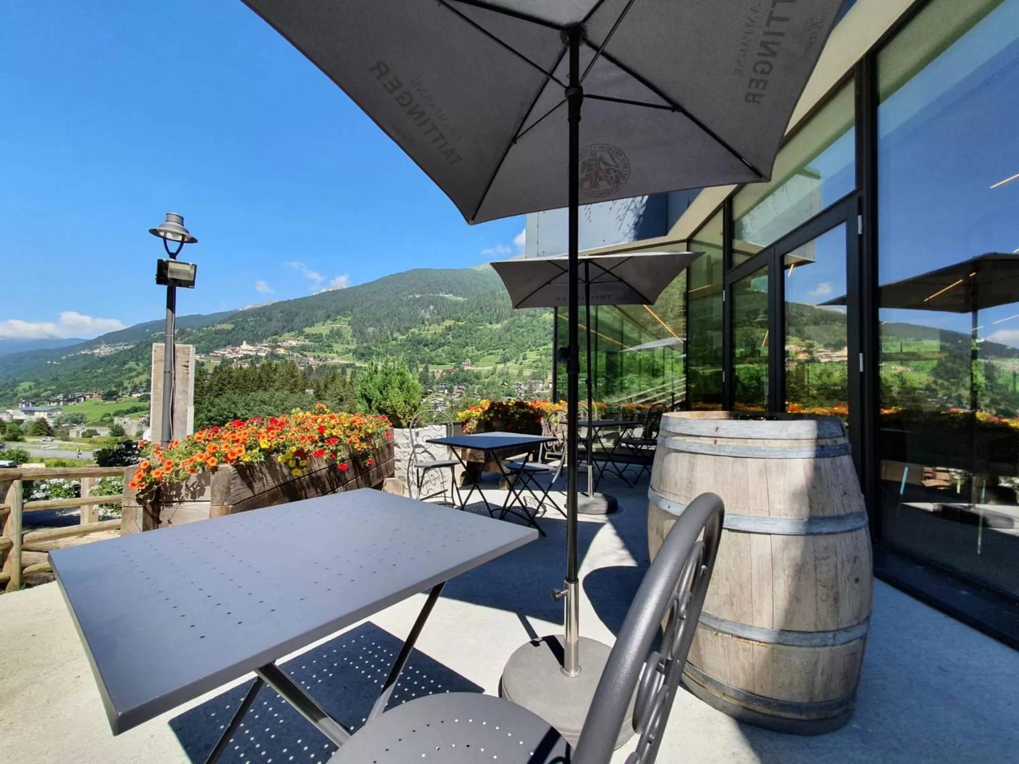 Restaurant/places to eat in Residence Adamello Resort