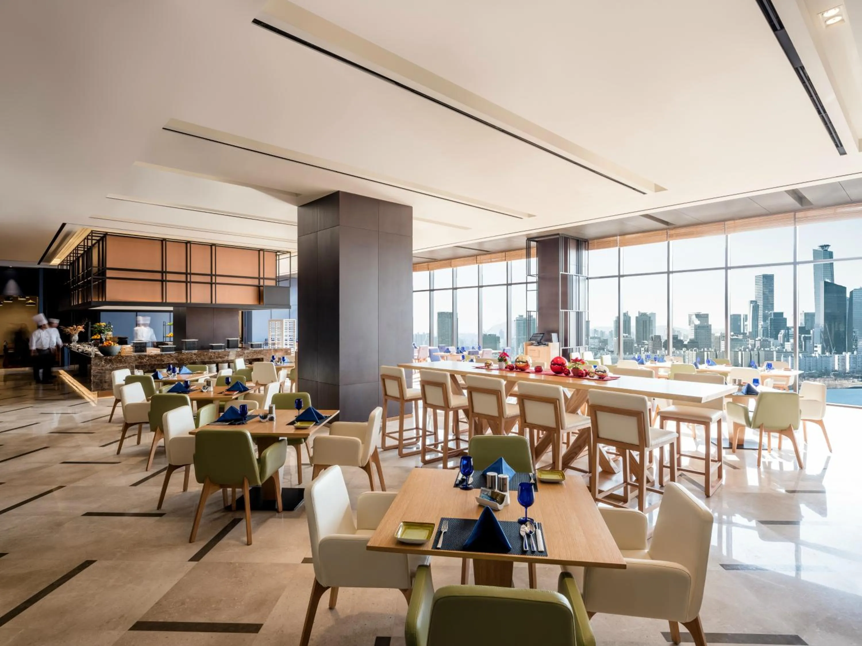 Restaurant/places to eat in Novotel Suites Ambassador Seoul Yongsan