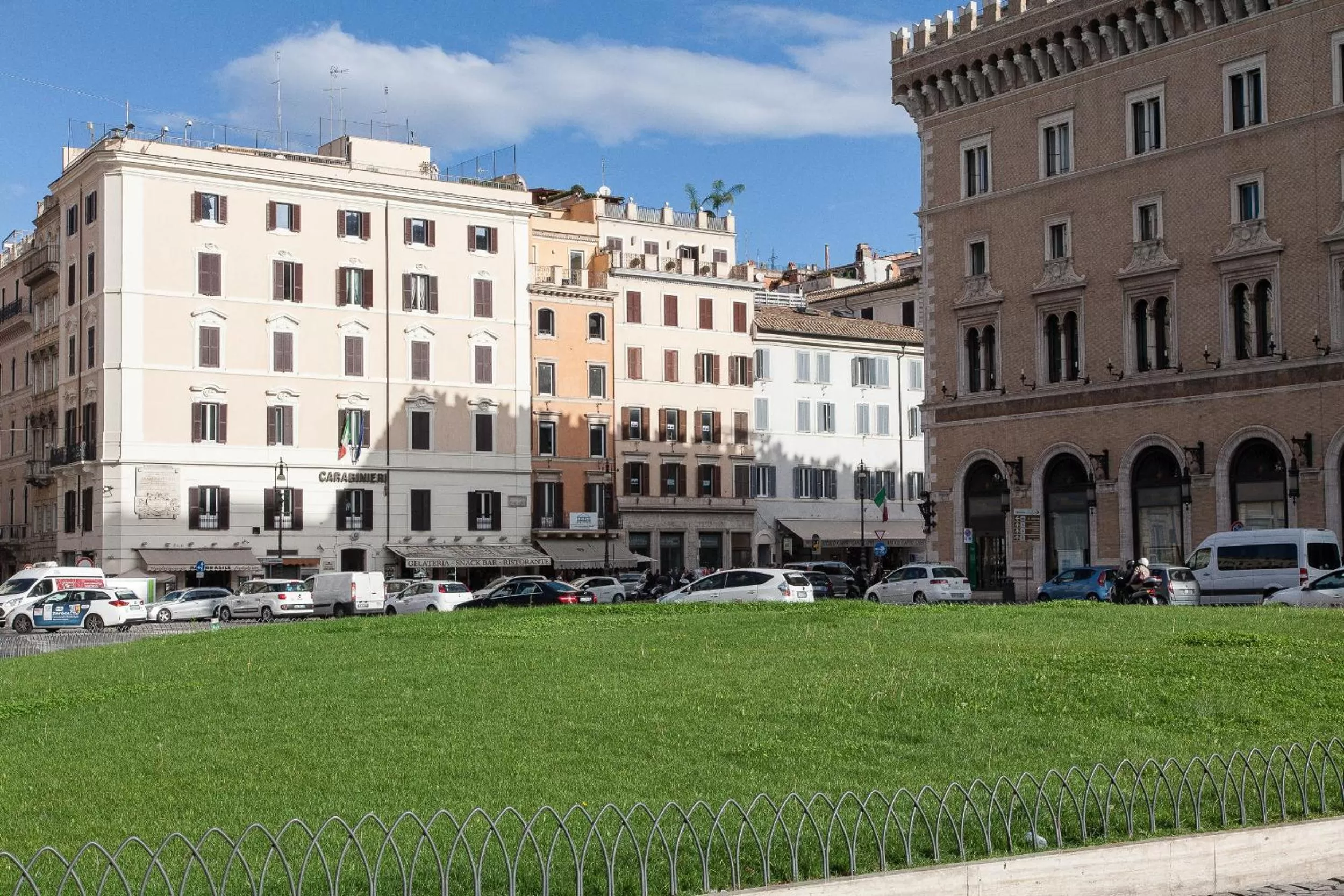 Property building in Hotel Castellino Roma