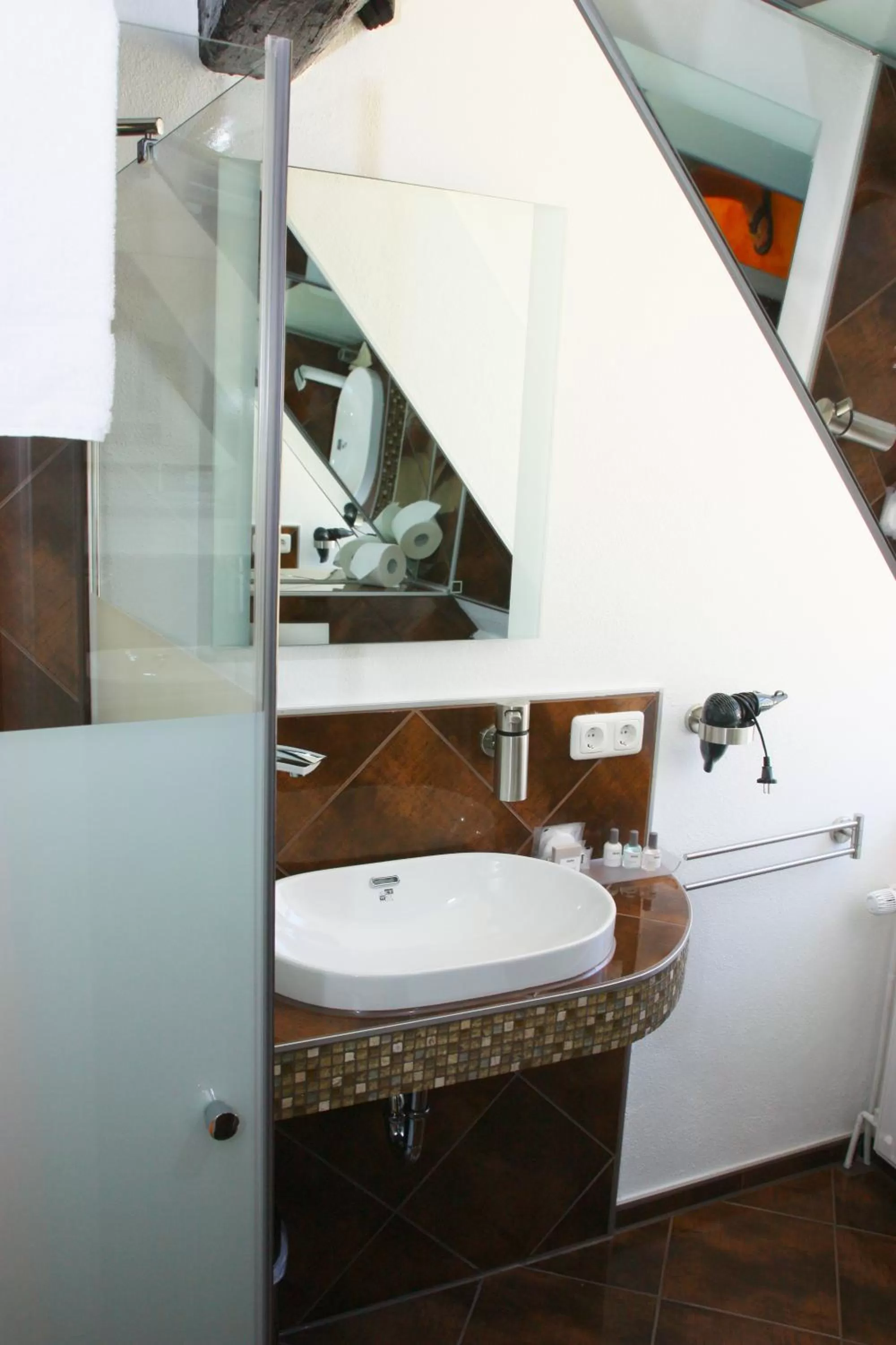 Bathroom in Hotel am Schloss