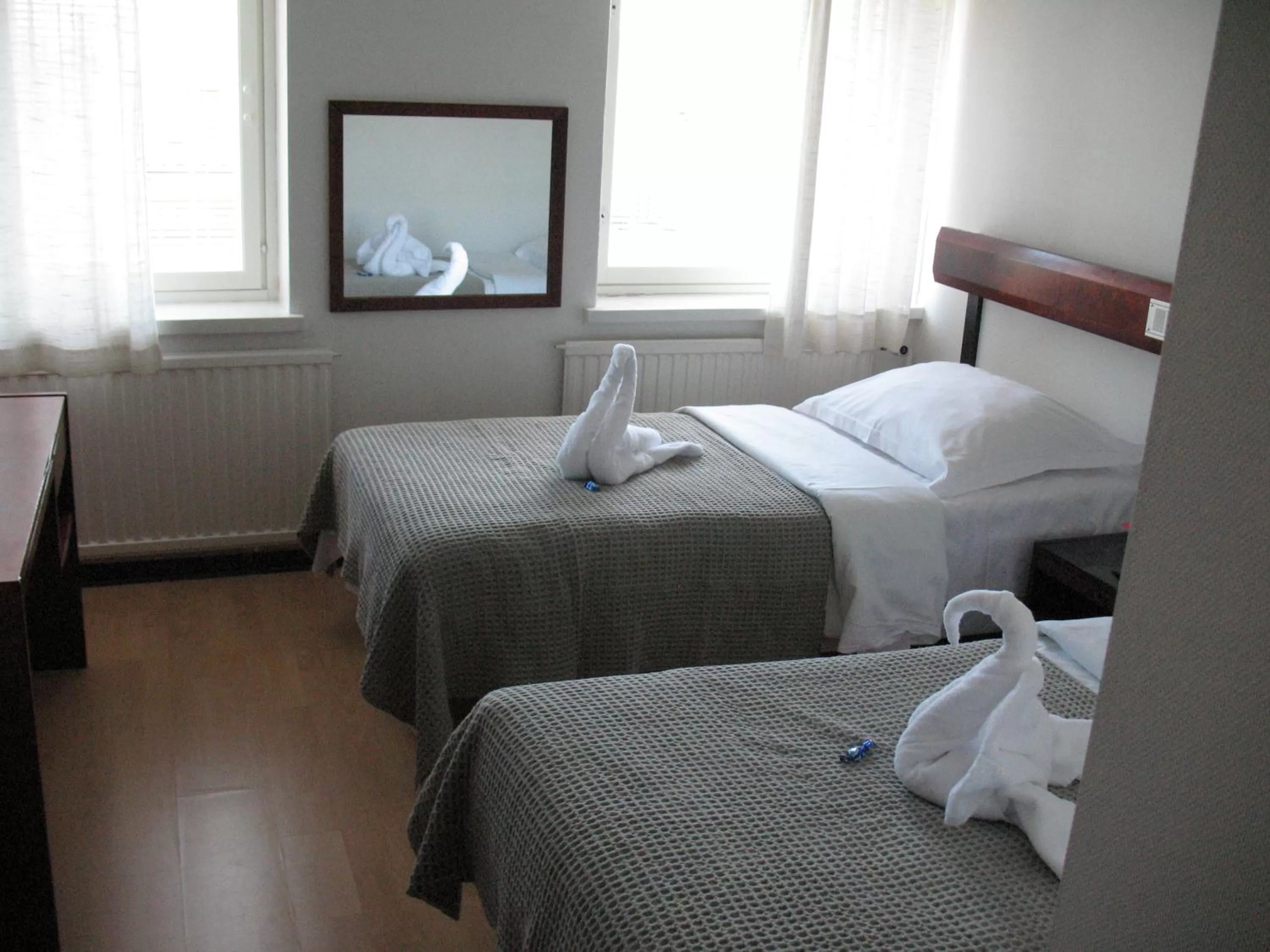 Day, Bed in Hotel Kemijärvi