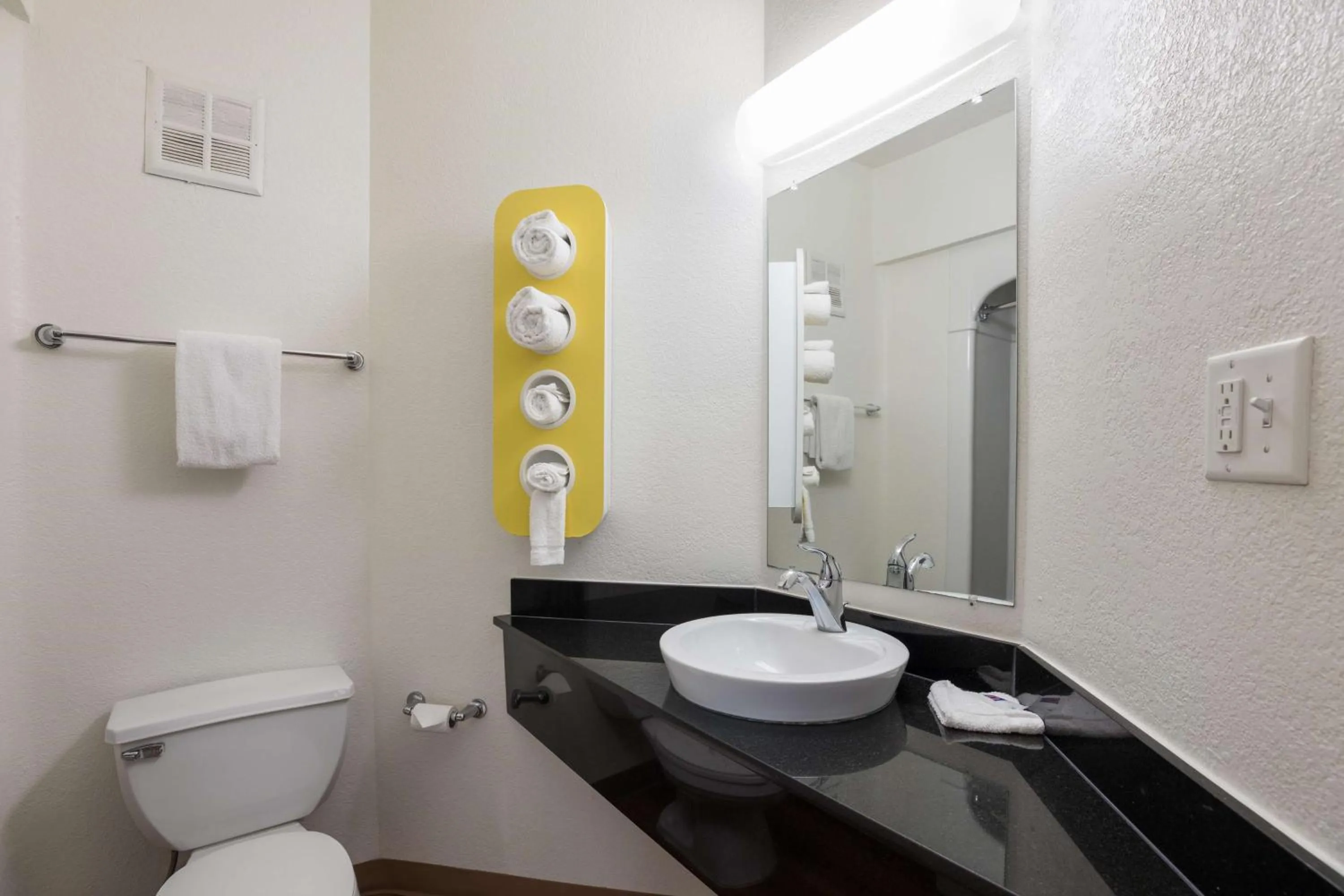 Bathroom in Motel 6-Orlando, FL - International Dr