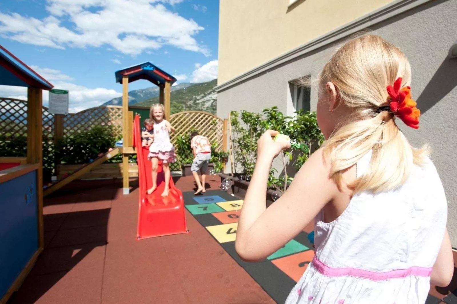 children in Residence Maroadi