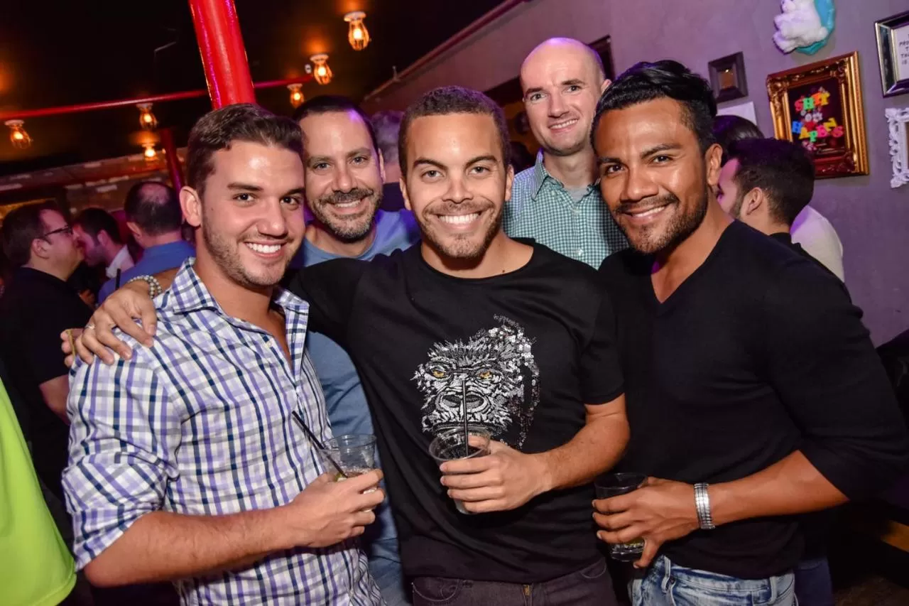 Hotel Gaythering - Gay Hotel - All Adults Welcome