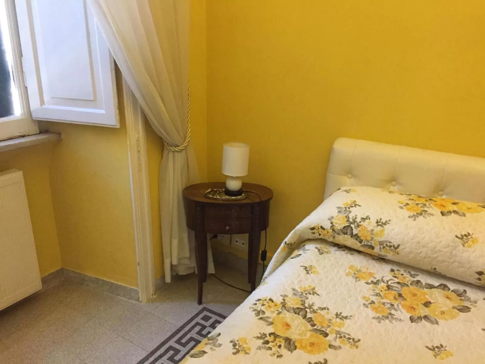 Bed in La Breccia A Porta Pia