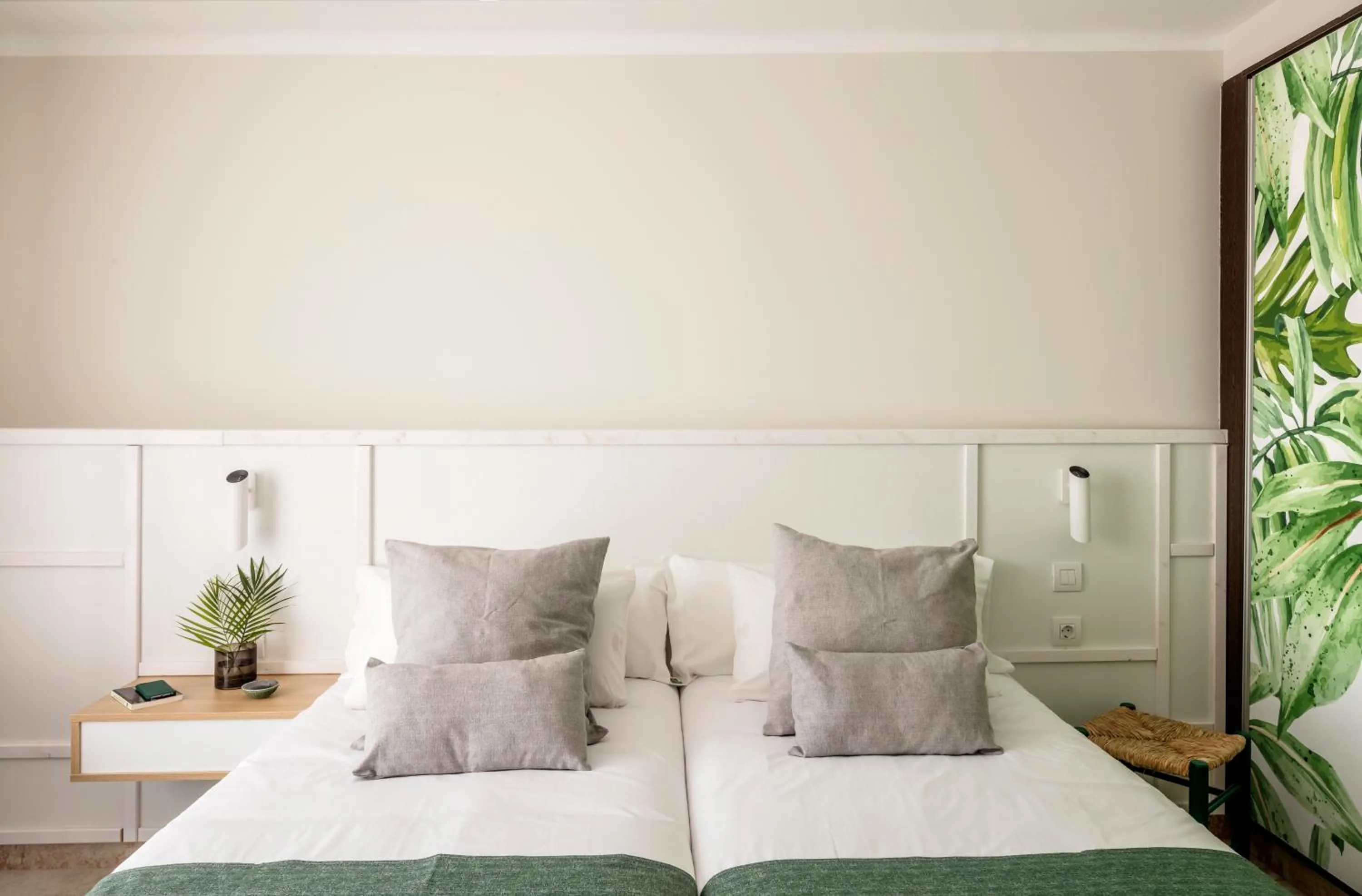 Photo of the whole room, Bed in AQUA Hotel Bertran Park