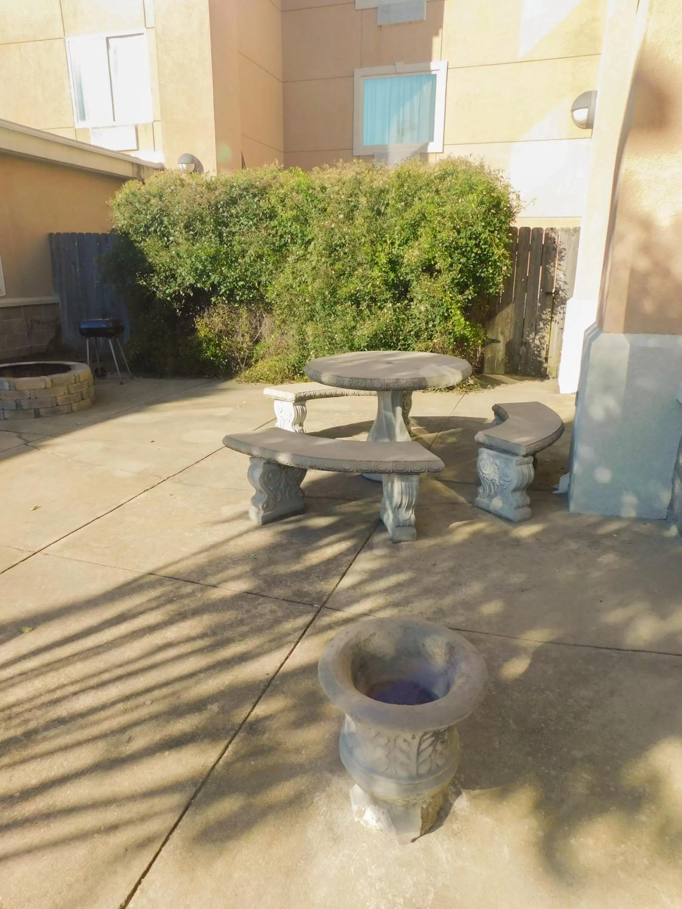 Property building in Days Inn & Suites by Wyndham Pocahontas