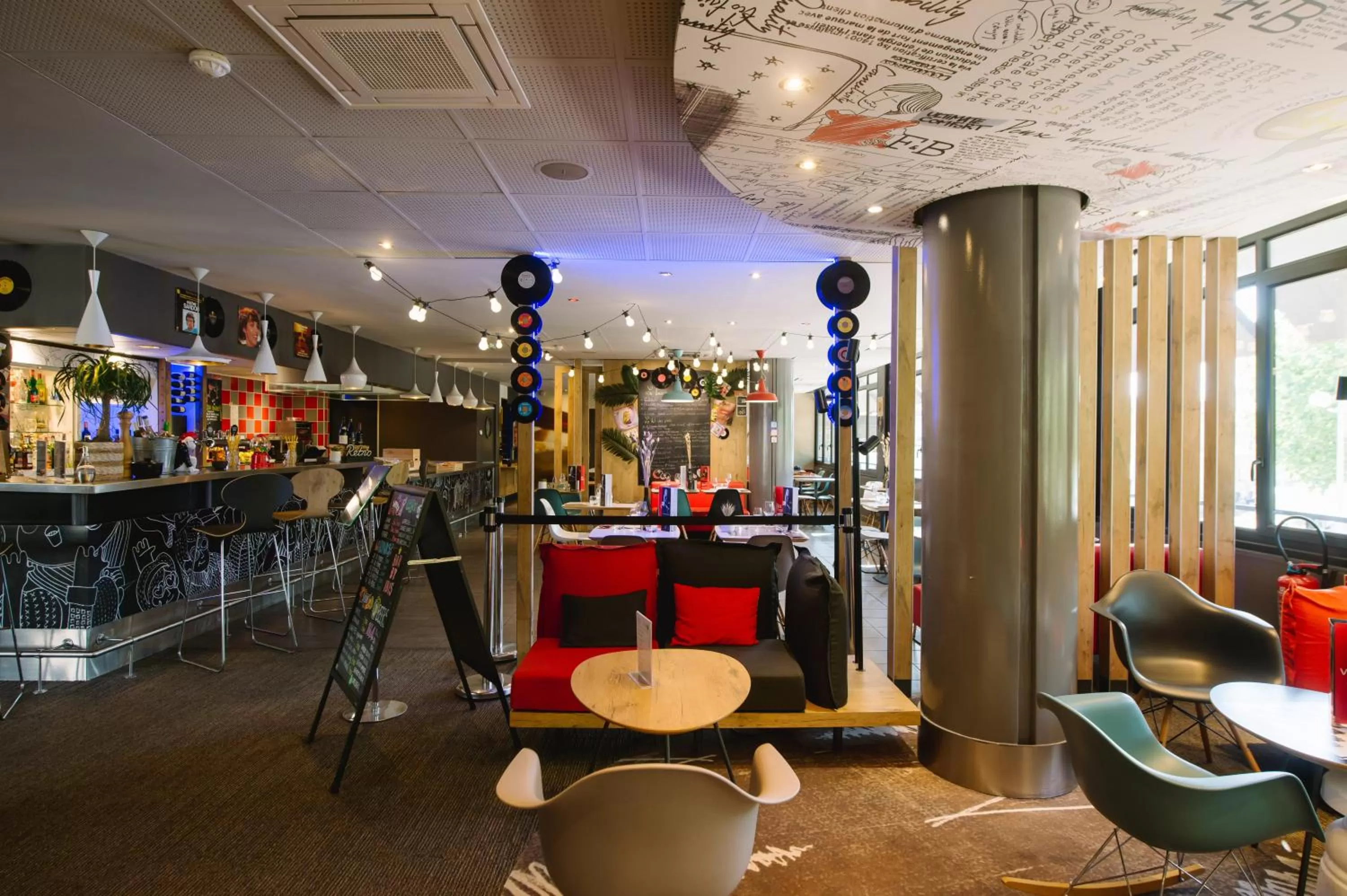 Restaurant/places to eat in ibis Avignon Centre Gare