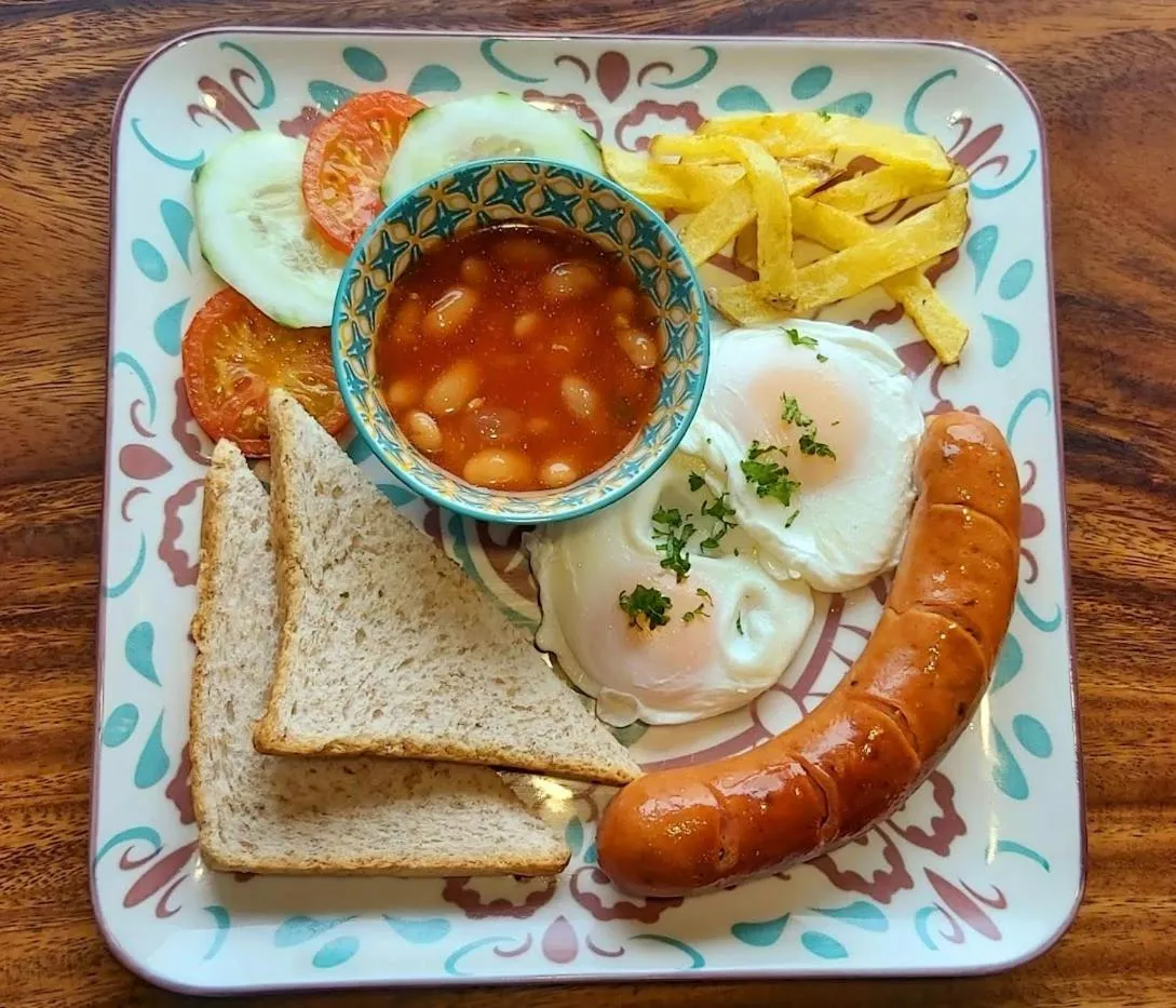 Restaurant/places to eat in The Golden Pine Hotel