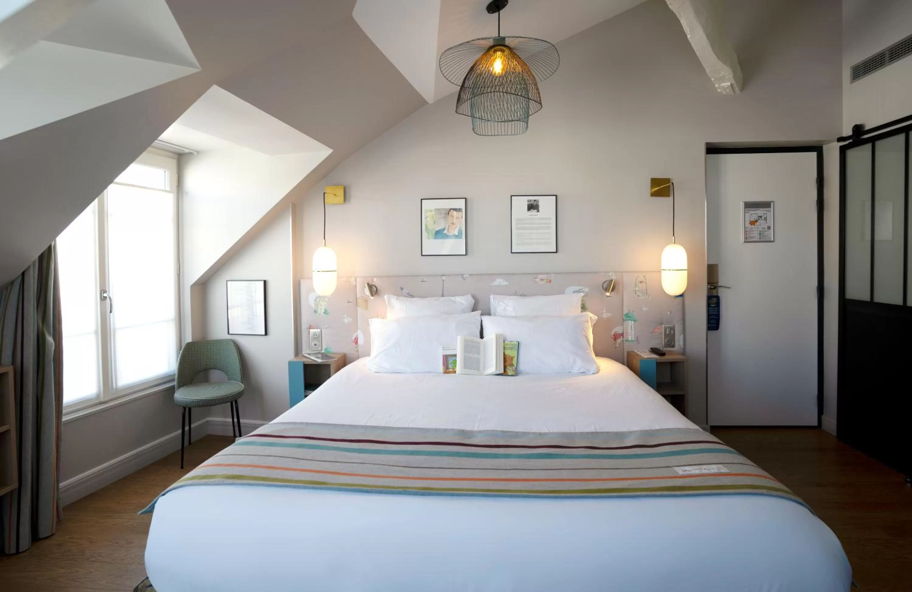 Bed in Hotel Litteraire Marcel Ayme, BW Premier Collection