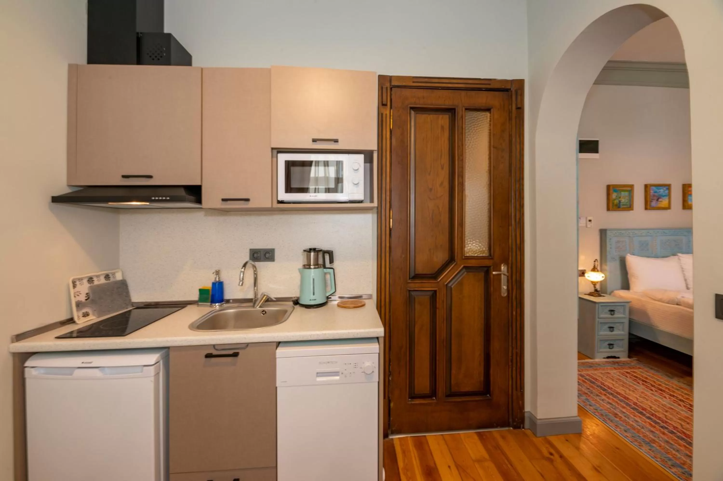 Kitchen or kitchenette in O'Pera Okanlı Suites