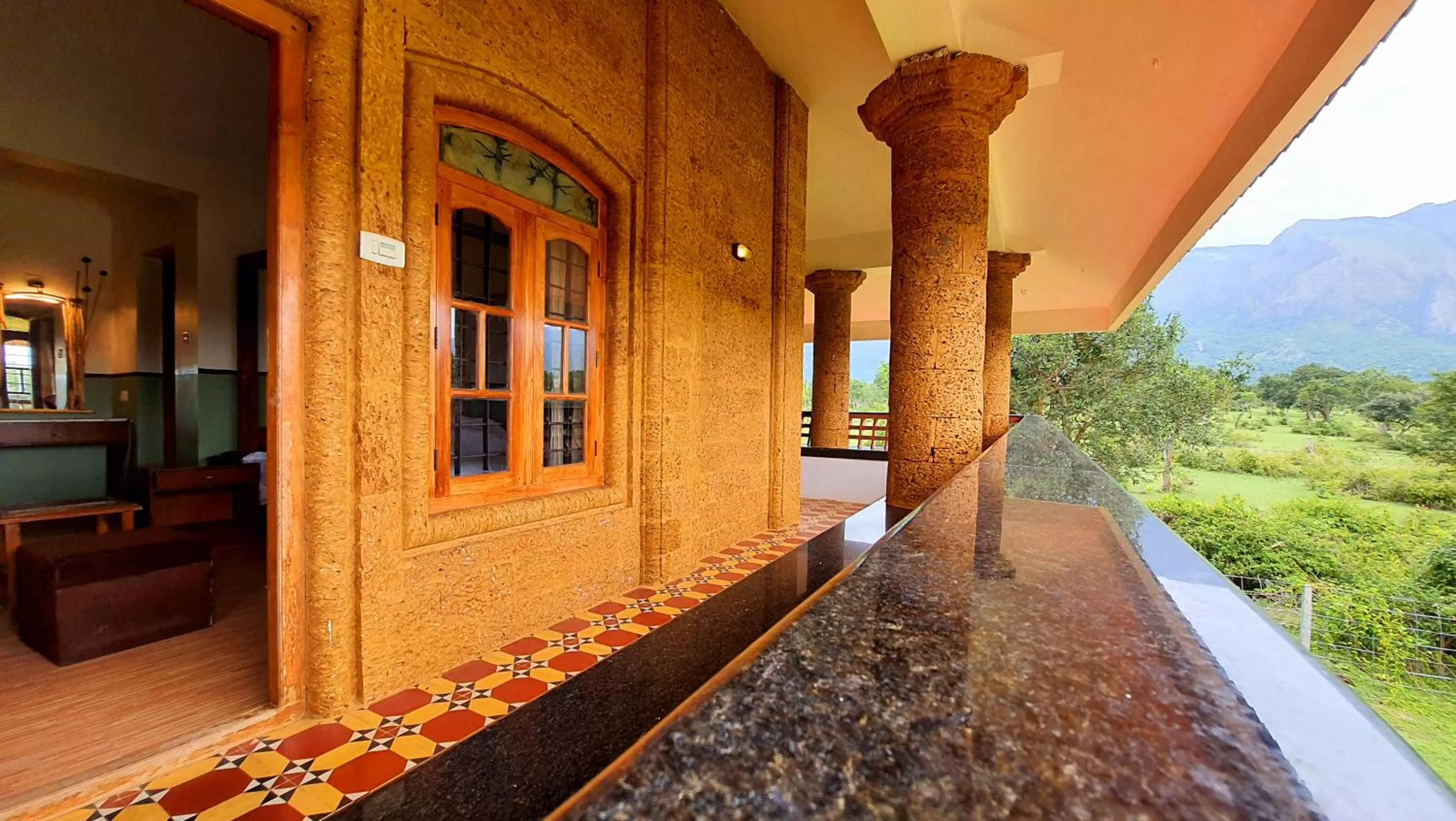 Mountain view in Avadale Masinagudi - Stag Groups Not Allowed