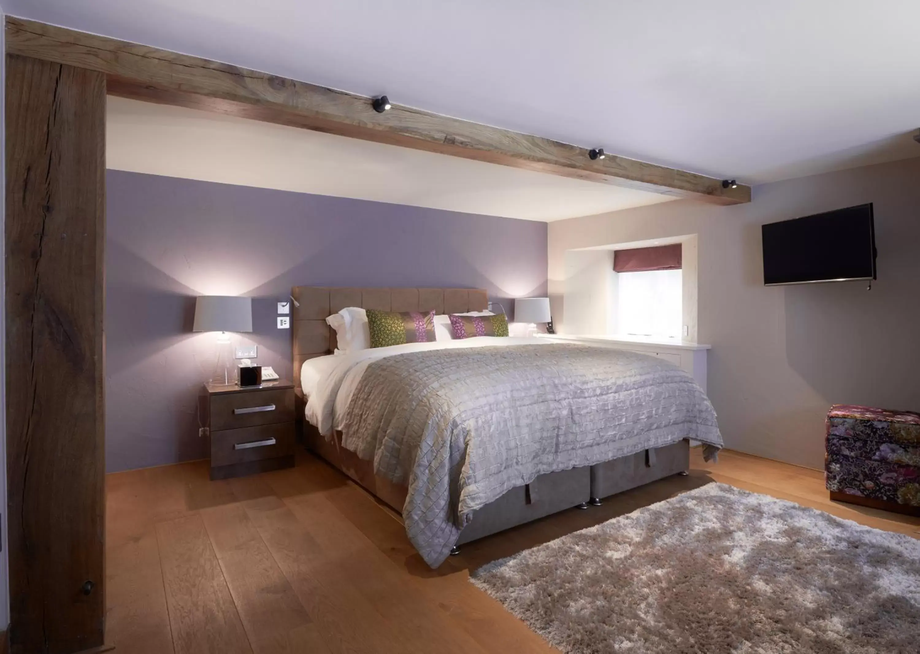 Standard Double Room in The Dog and Badger Standard Double Room in The Dog and Badger