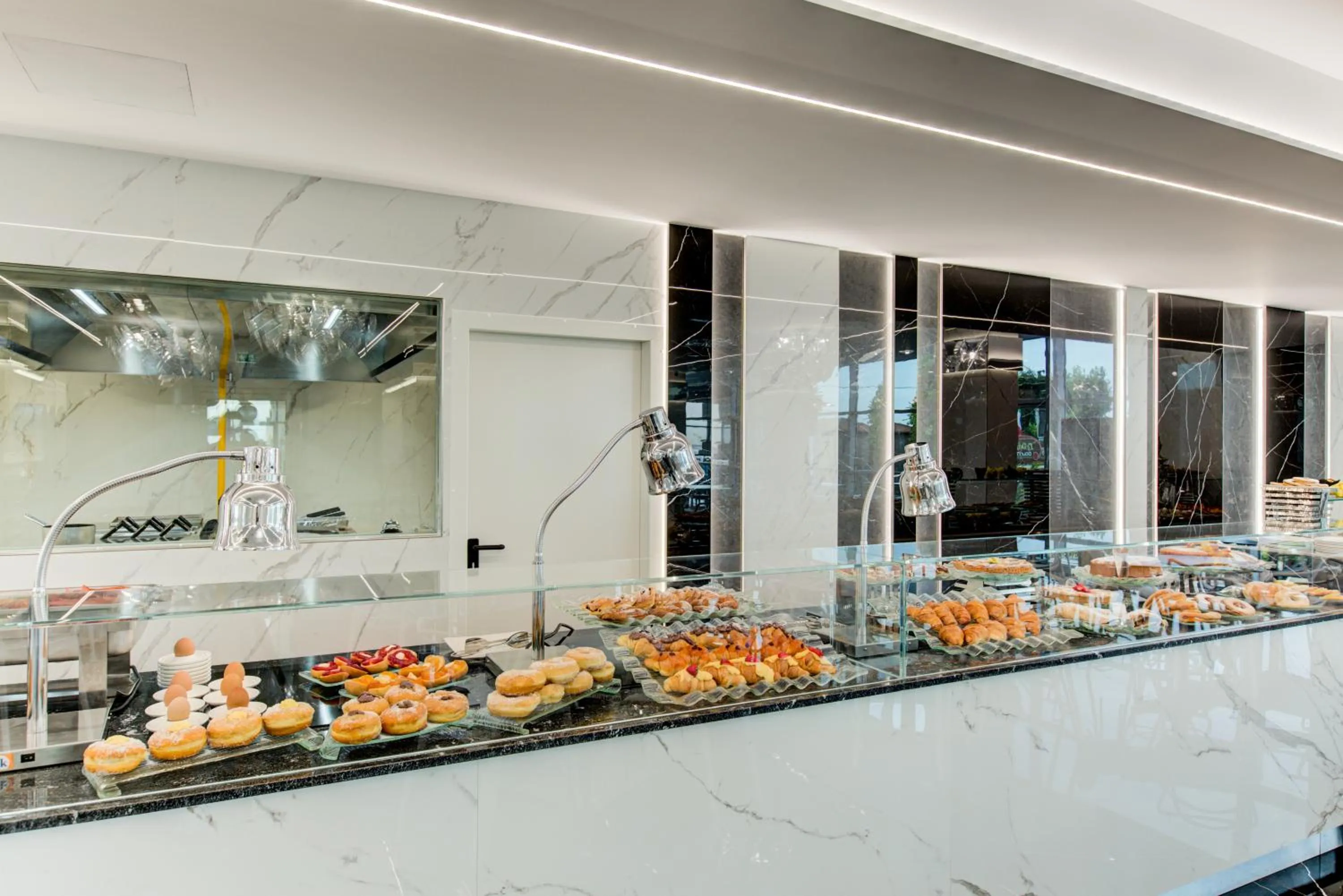 Food and drinks in Hotel Due Mari & SPA