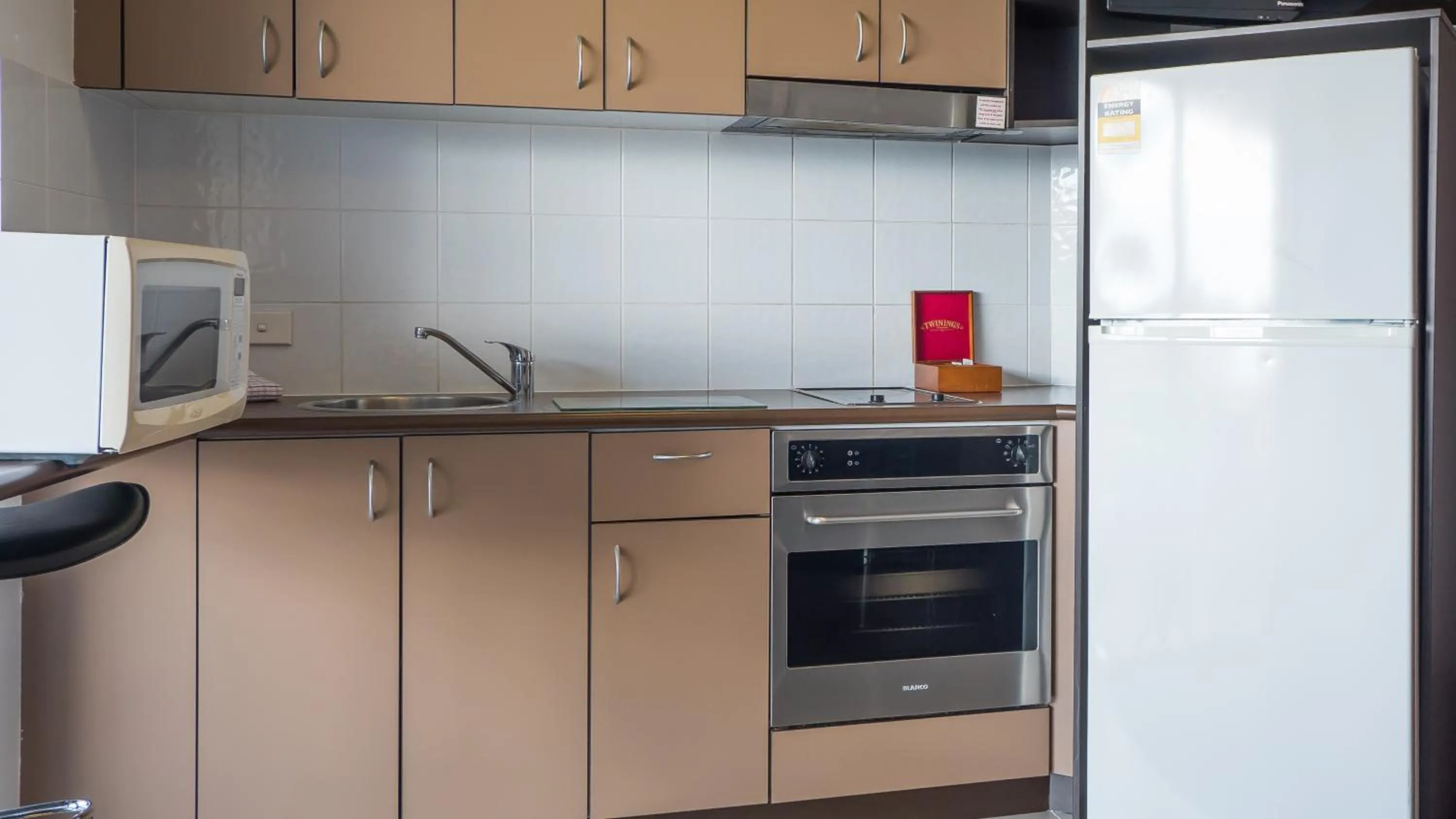 Broadbeach Savannah Resort