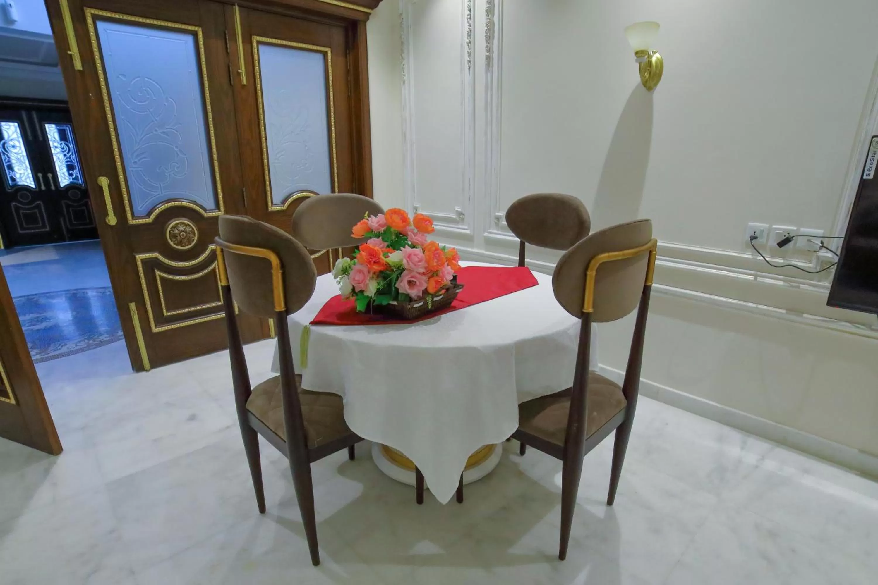 Dining Area in Arish Luxury Suites