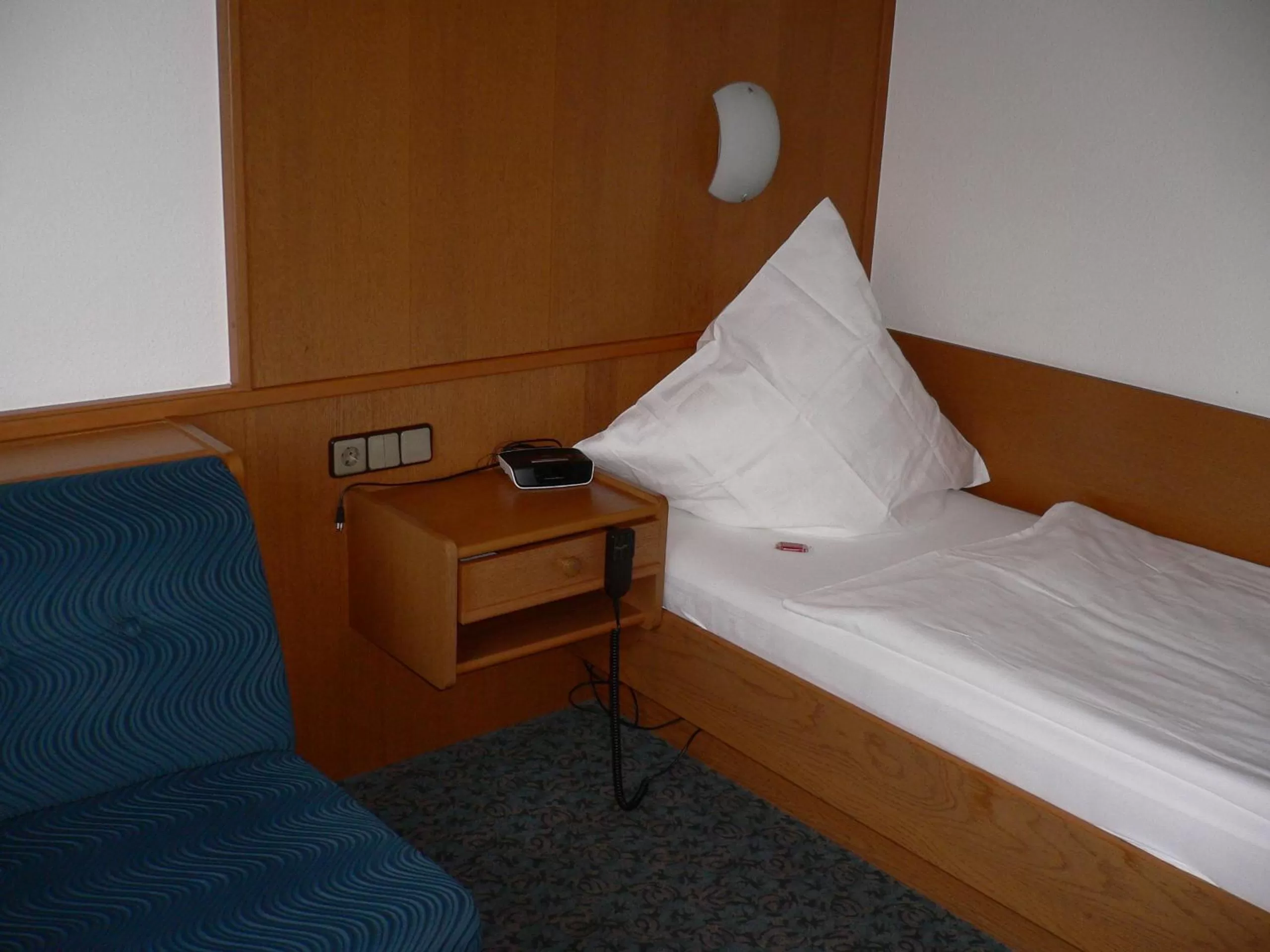 Photo of the whole room, Bed in Hotel Hubertus Hamacher