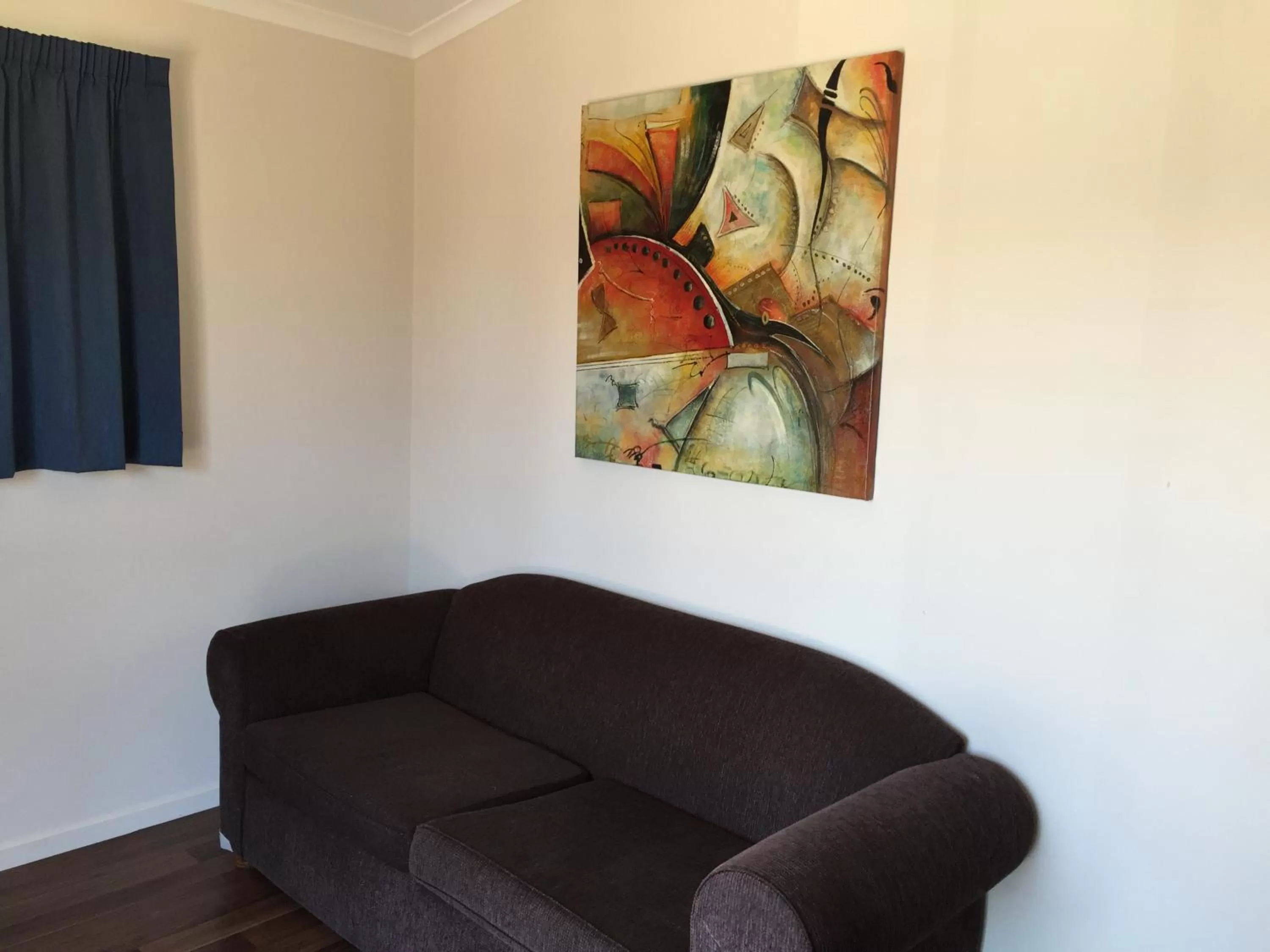 Seating area in Peace Resorts - Jervis Bay Holiday Cabins in Sussex Inlet