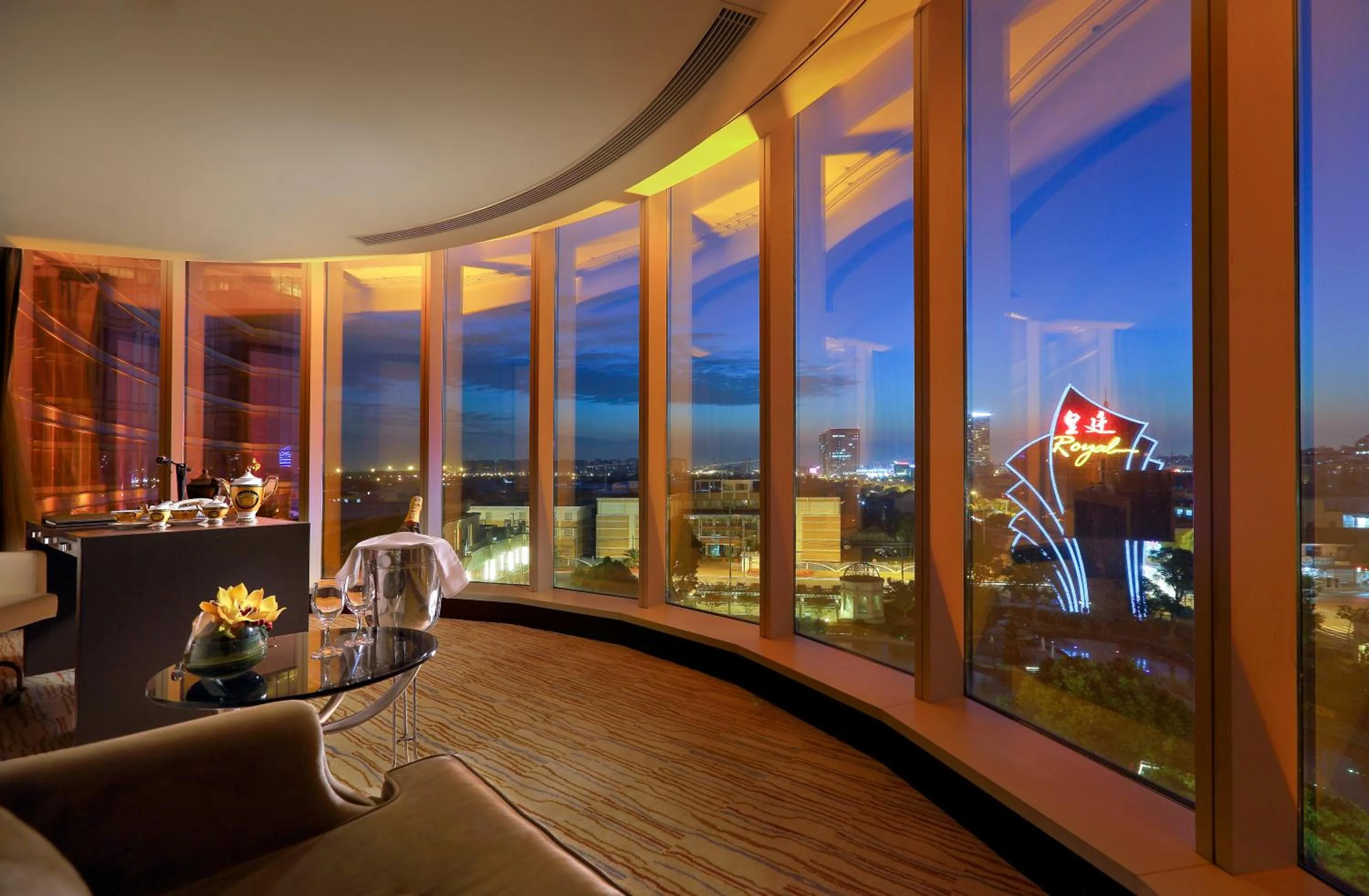 Royal International Hotel Shanghai - Pudong International Airport