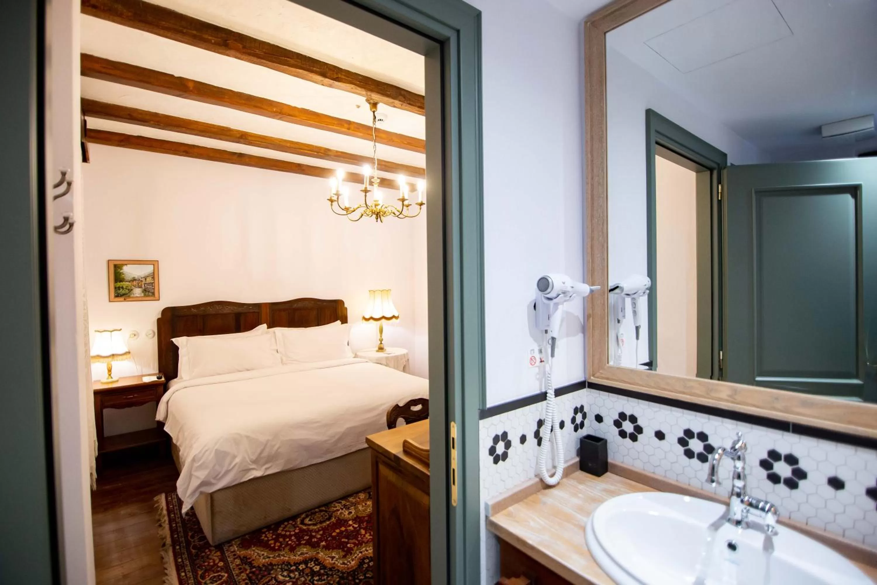 Bedroom, Bed in Vila Ebel Hotel Pool & Spa