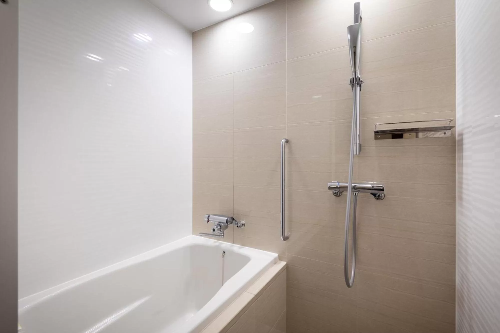 Shower in Solaria Nishitetsu Hotel Sapporo