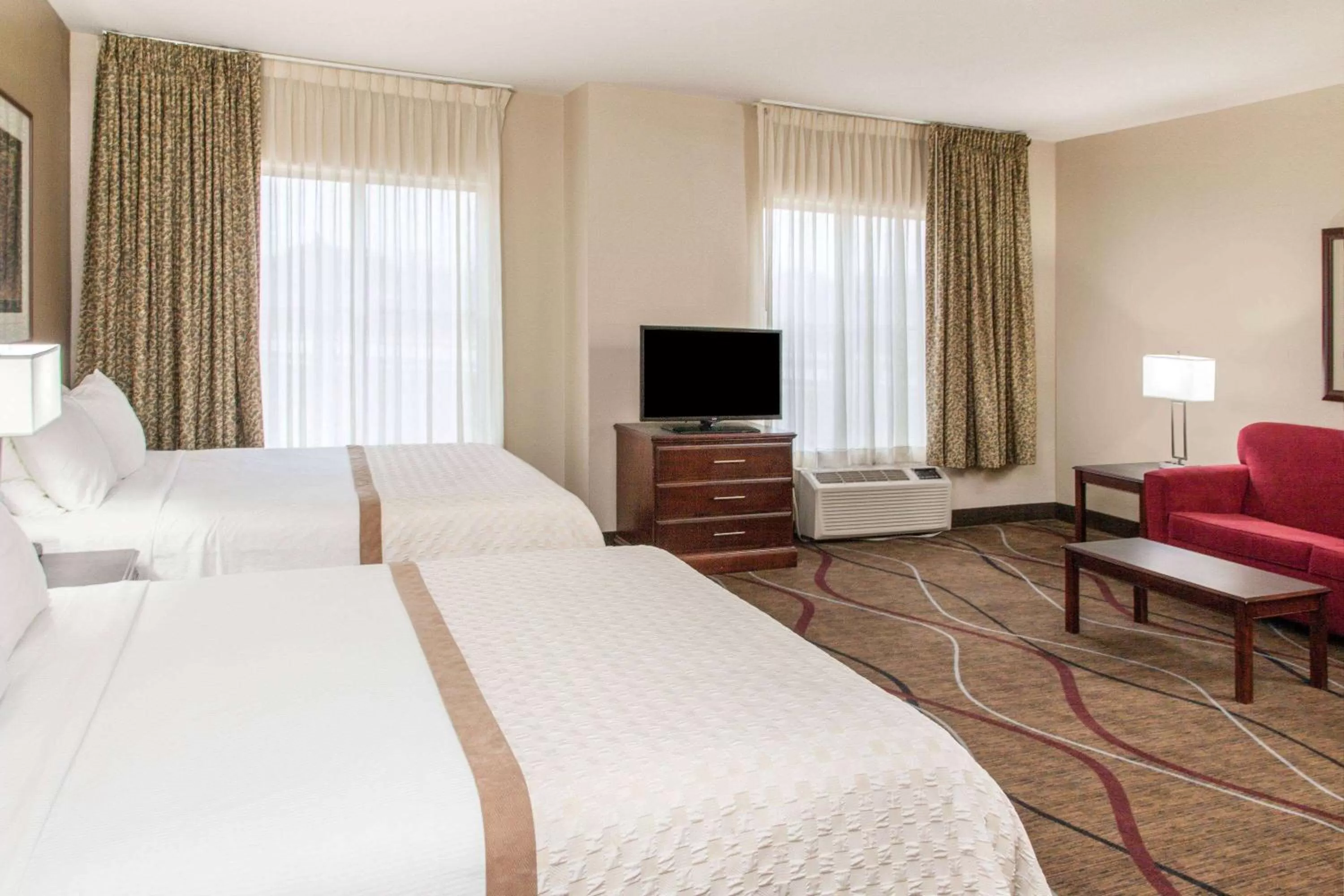 Bed in Hawthorn Extended Stay by Wyndham Bloomington