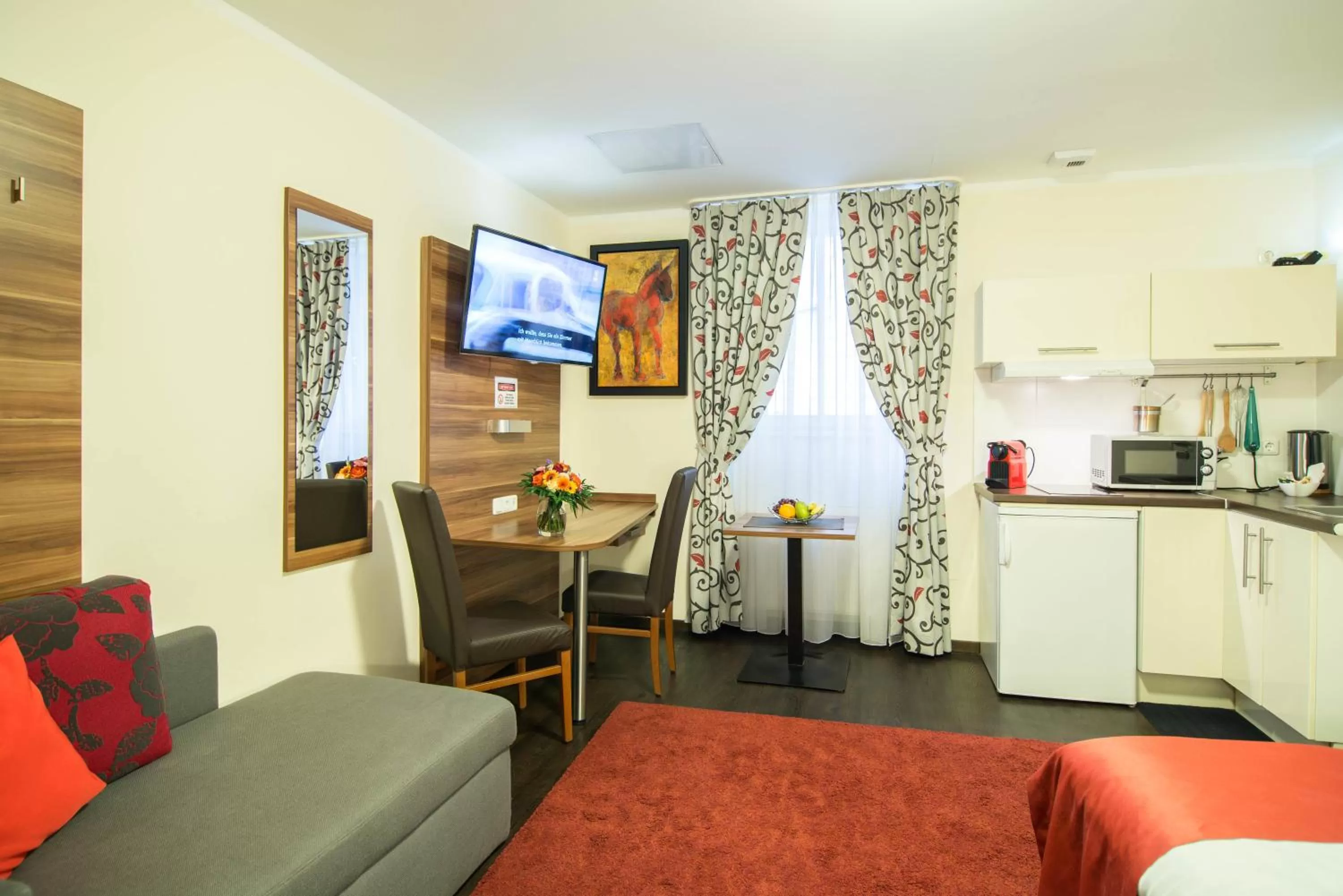 Dining area in BATU Apart Hotel