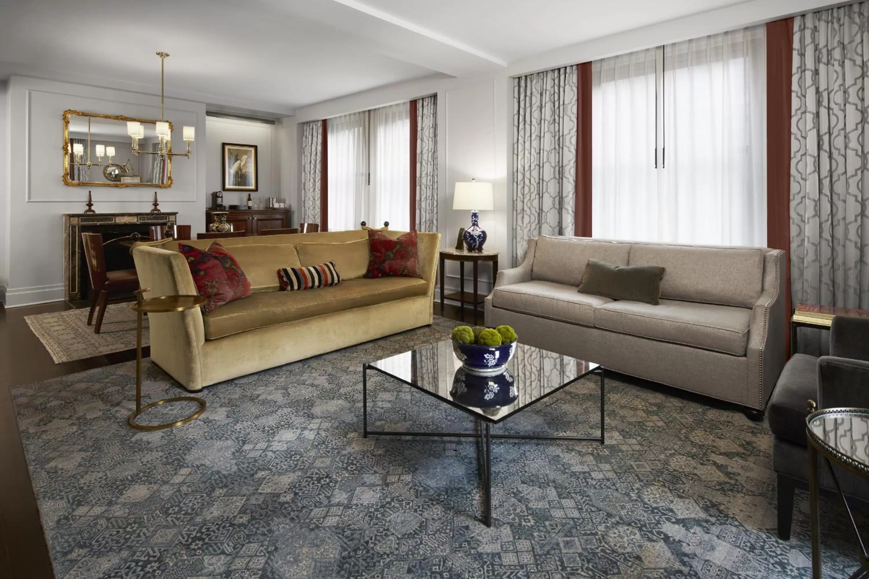 Photo of the whole room in InterContinental New York Barclay Hotel by IHG