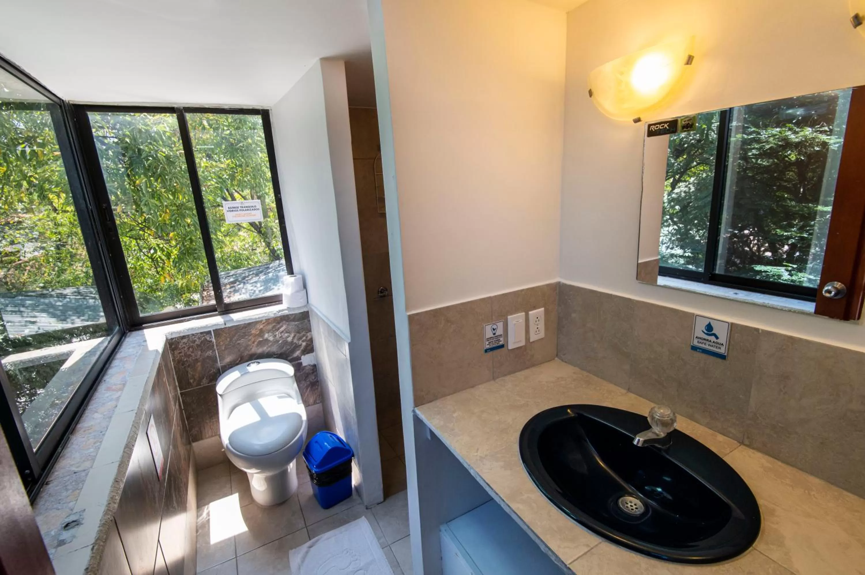 Bathroom in Poblado Guest House