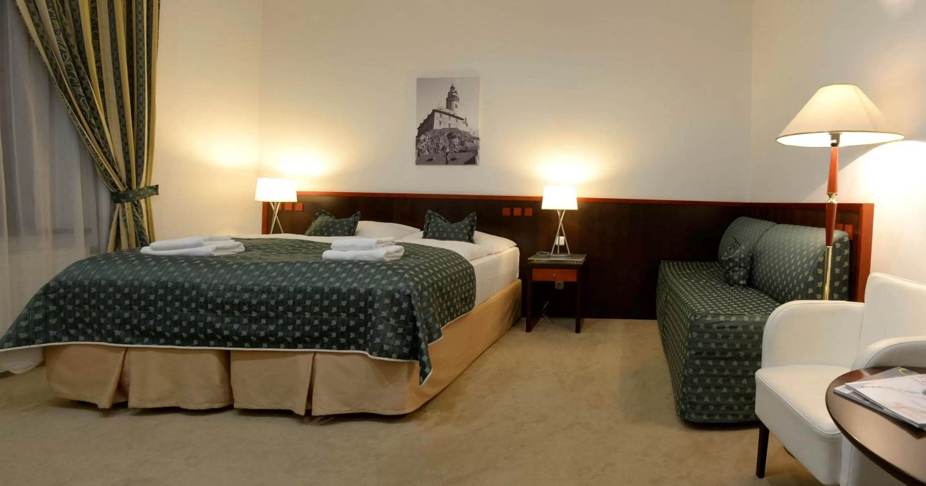 Bedroom, Bed in Hotel Grand