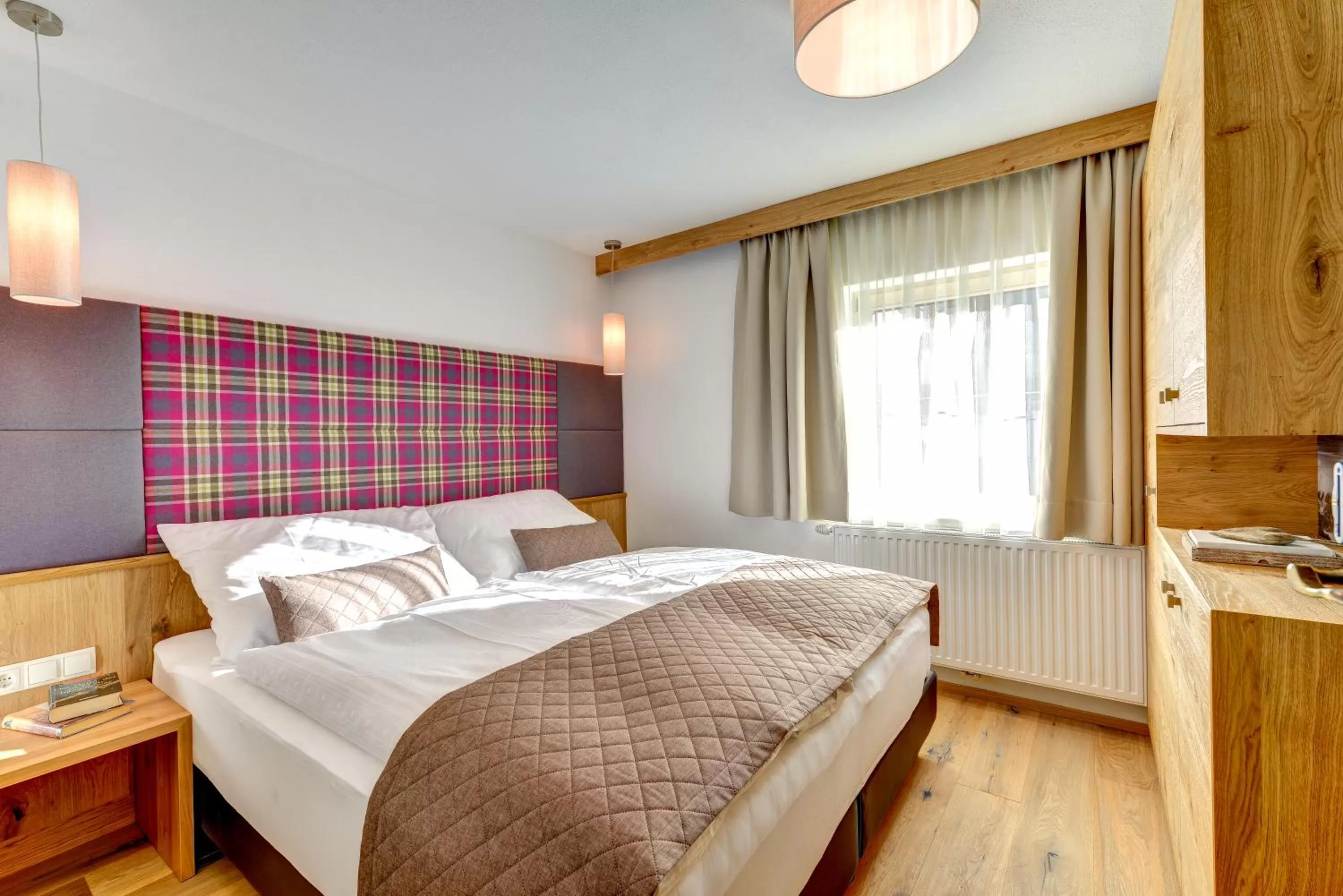 Photo of the whole room, Bed in Hotel Enzian