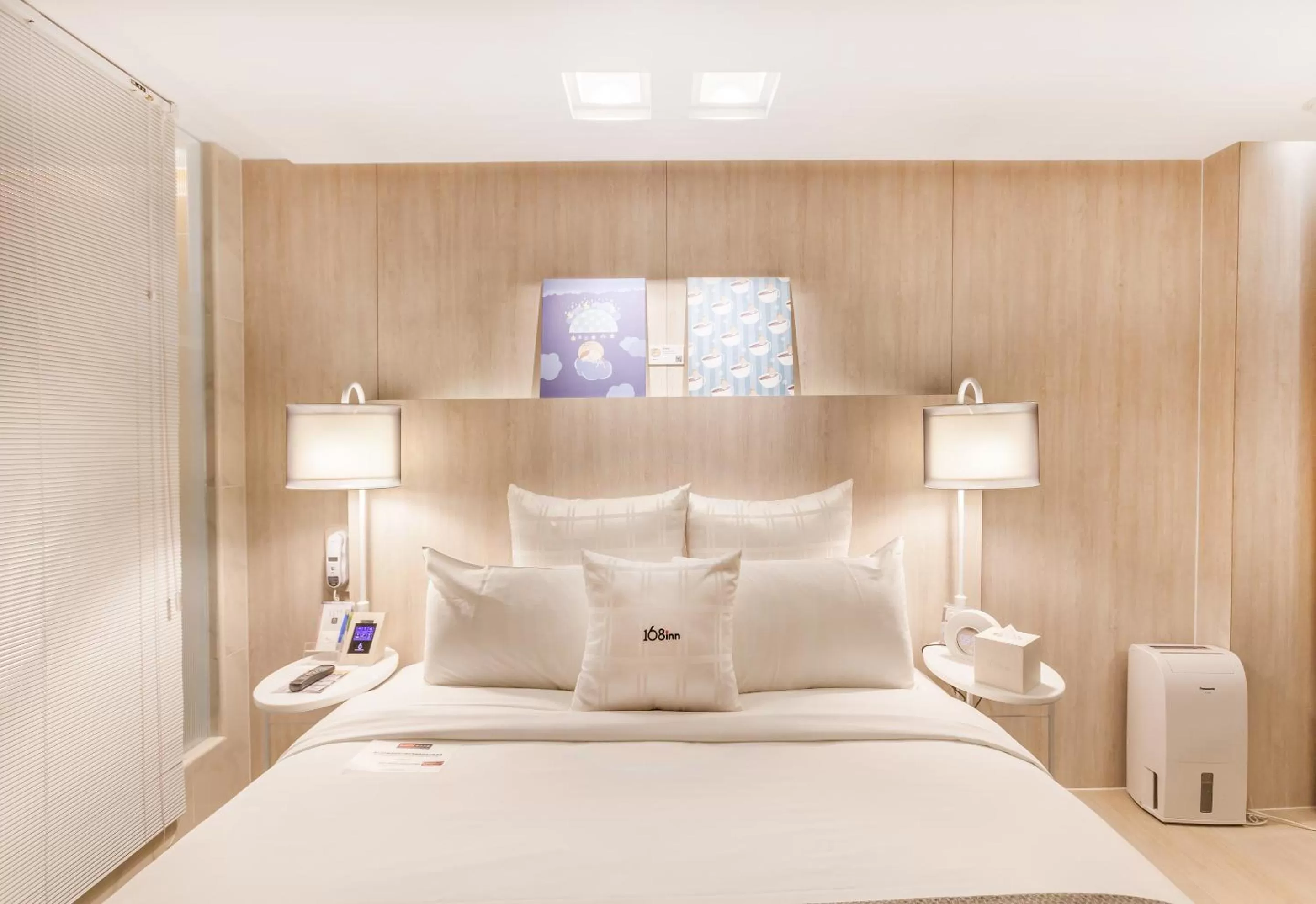 Bed in Six Star Motel-Taoyuan