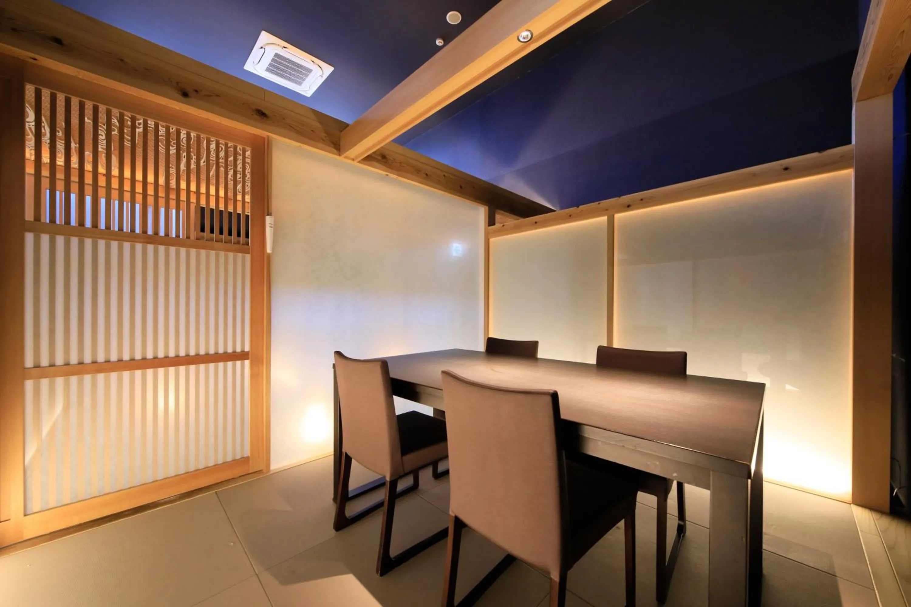 Dining area in Fuji Onsenji Yumedono