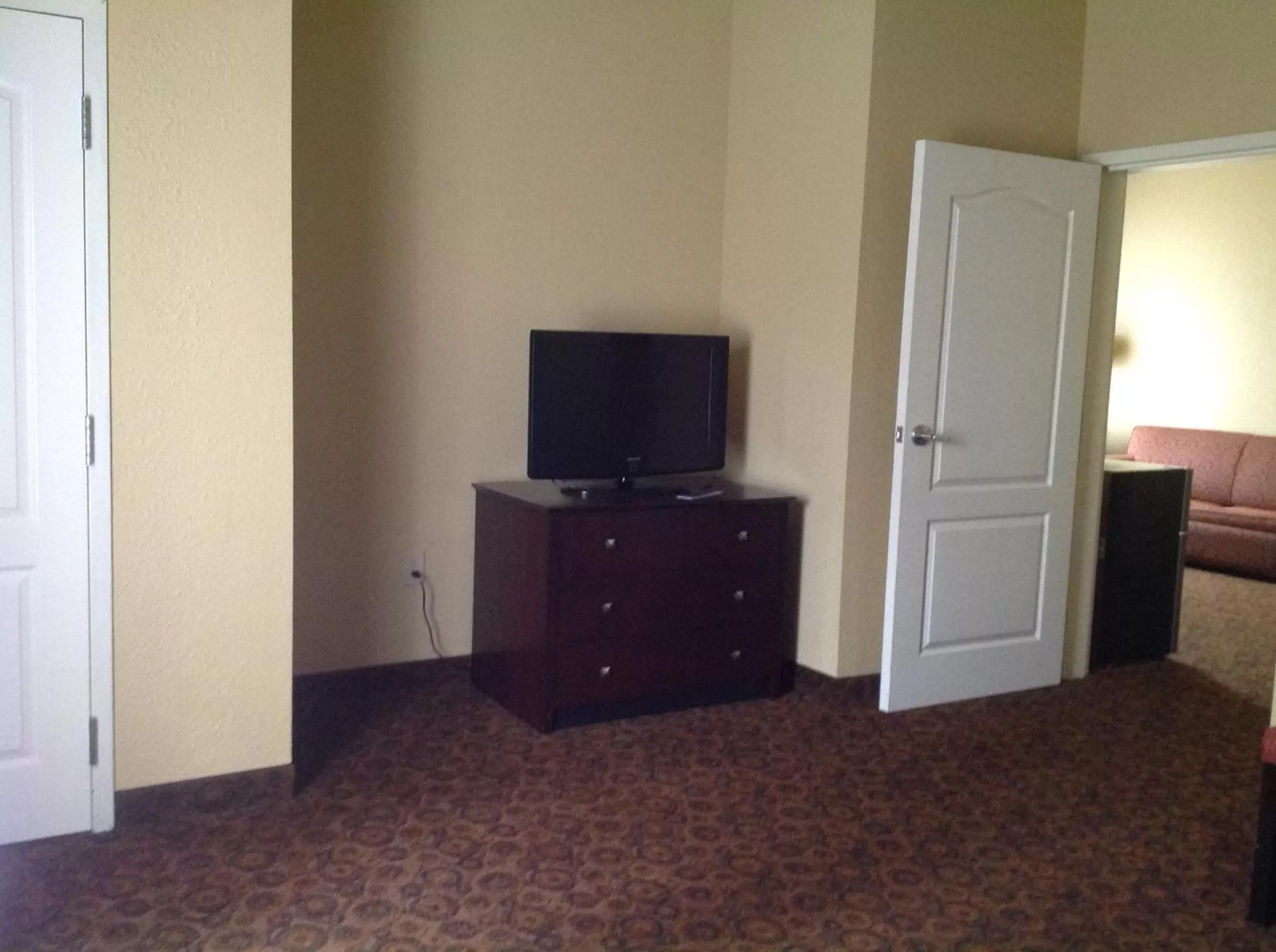 TV and multimedia in La Quinta by Wyndham Vicksburg