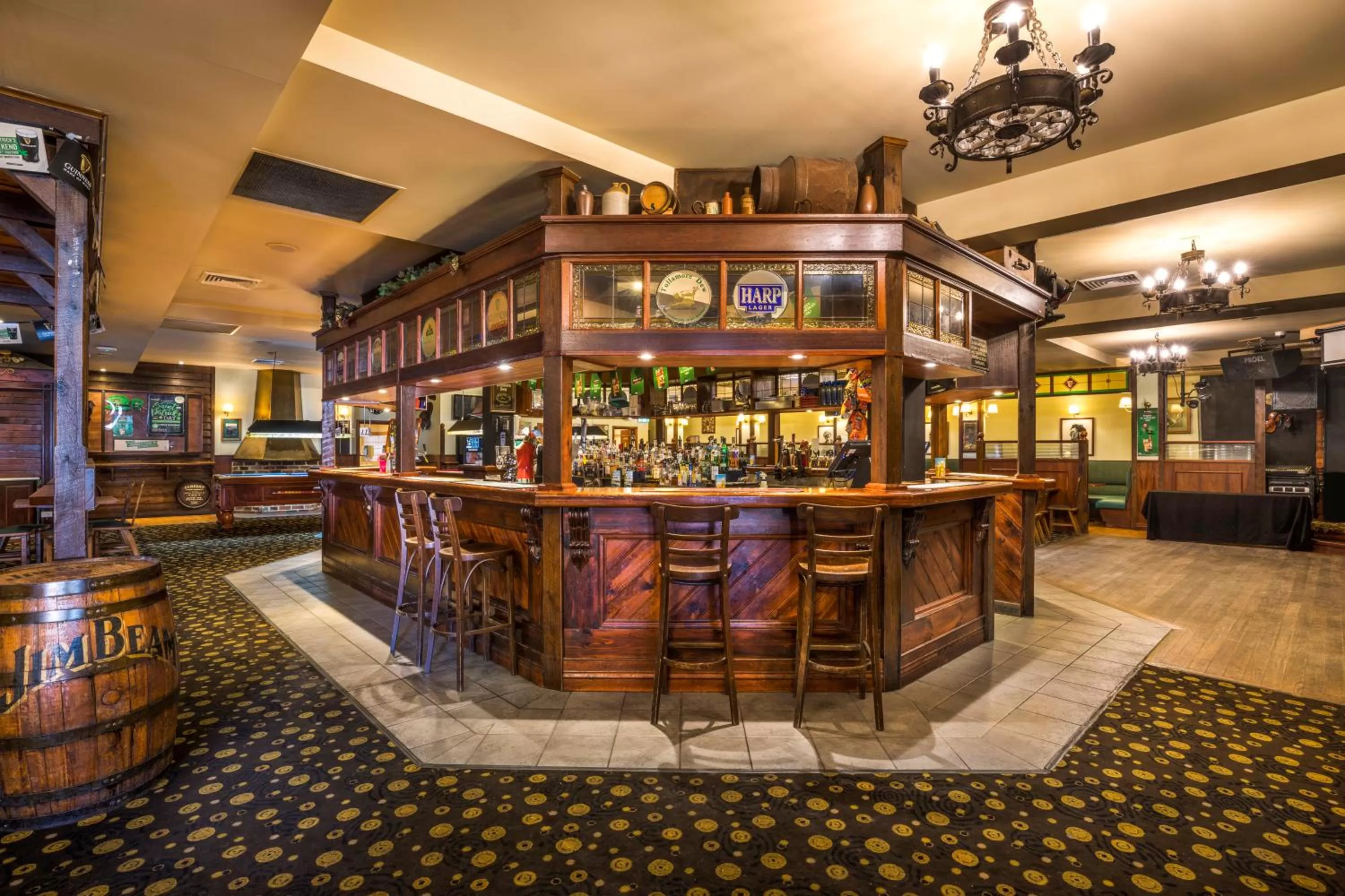 Restaurant/places to eat in Nightcap at Monash Hotel