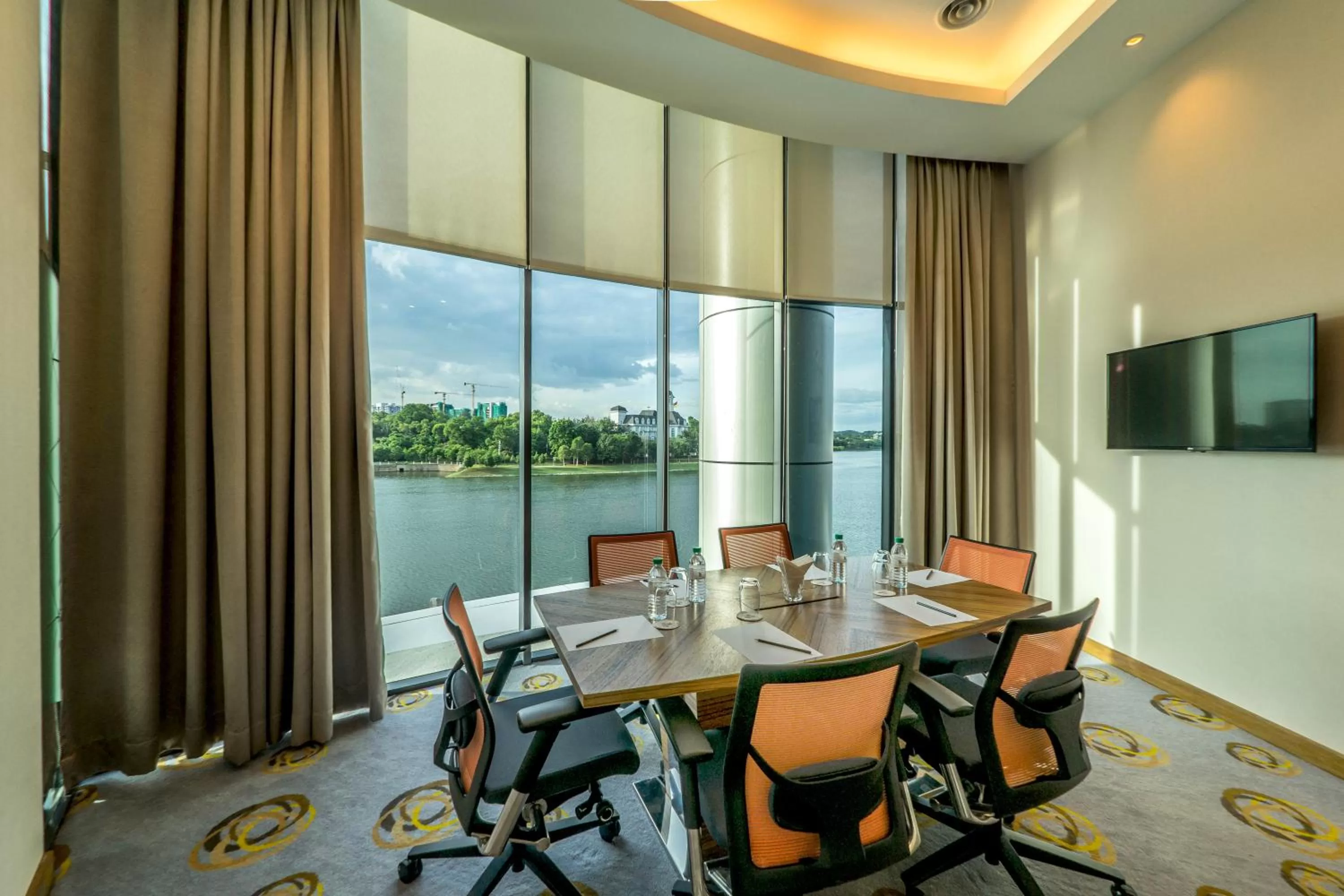 Meeting/conference room in Zenith Hotel Putrajaya