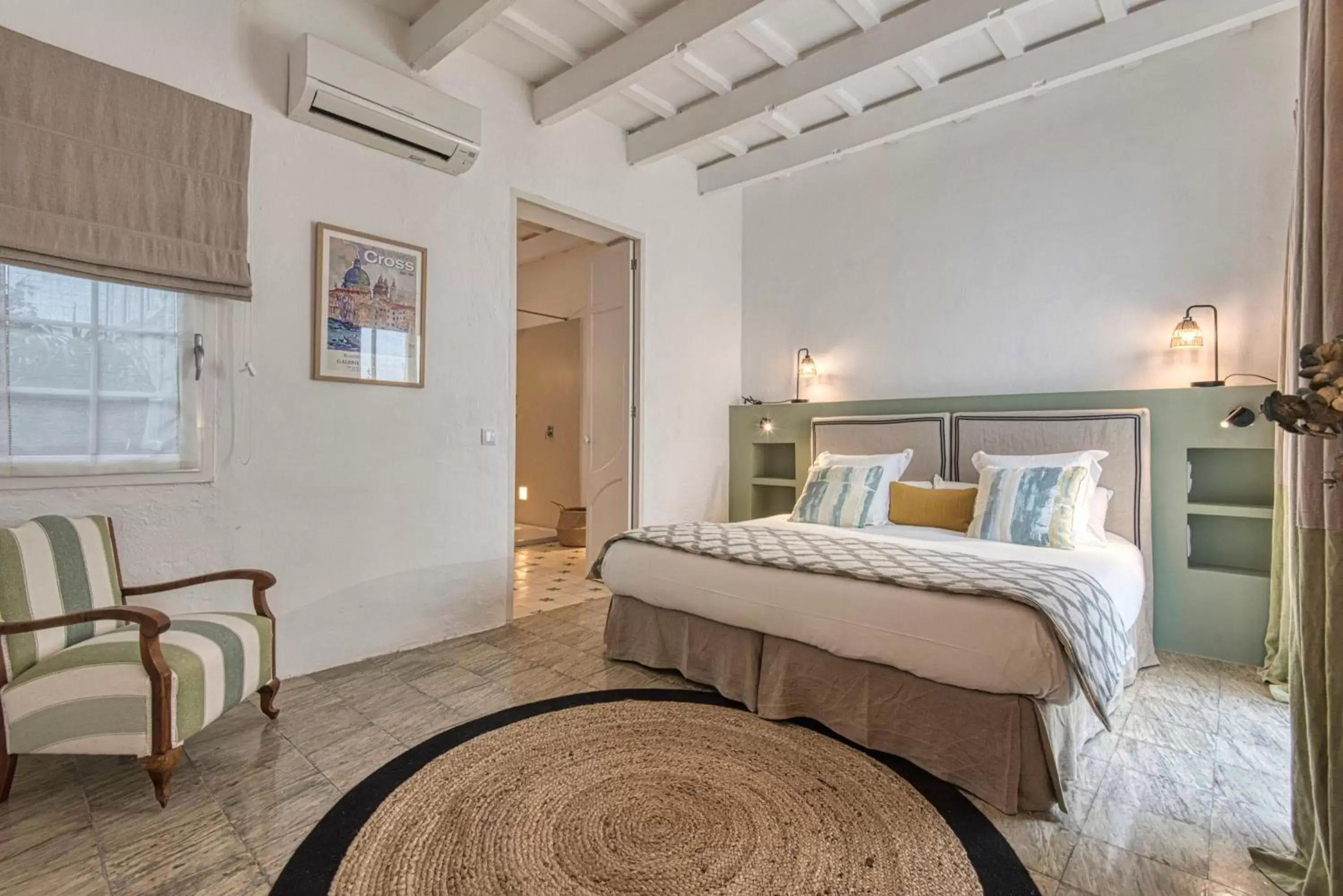 Double Room with Patio in Can Alberti 1740 Boutique Hotel Double Room with Patio in Can Alberti 1740 Boutique Hotel