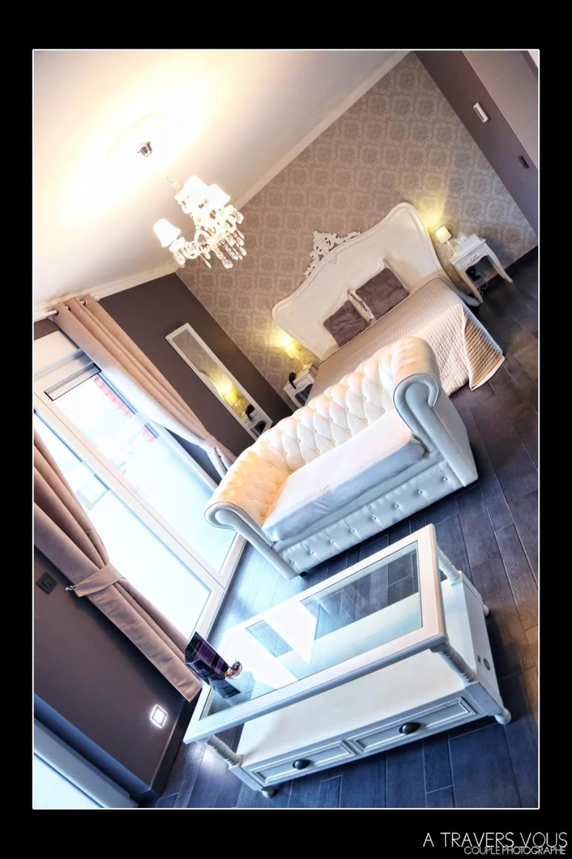 Bed in V E R O N E - Rooms & Suites - Liège - Rocourt