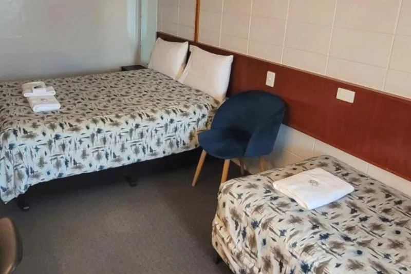 Bed in Innisfail City Motel
