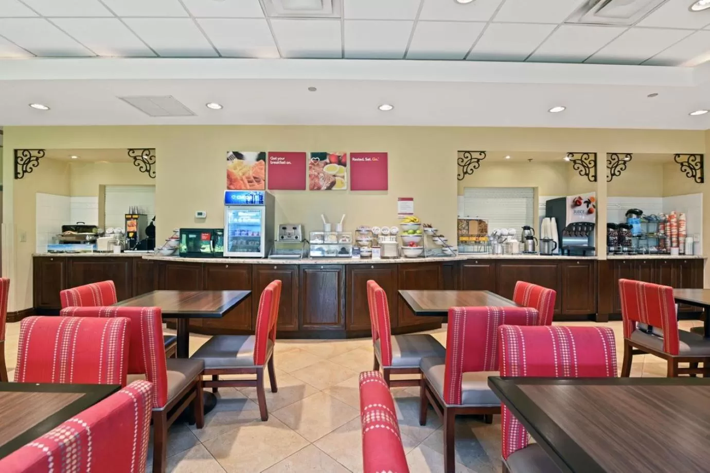 Breakfast in Comfort Suites Miami - Kendall