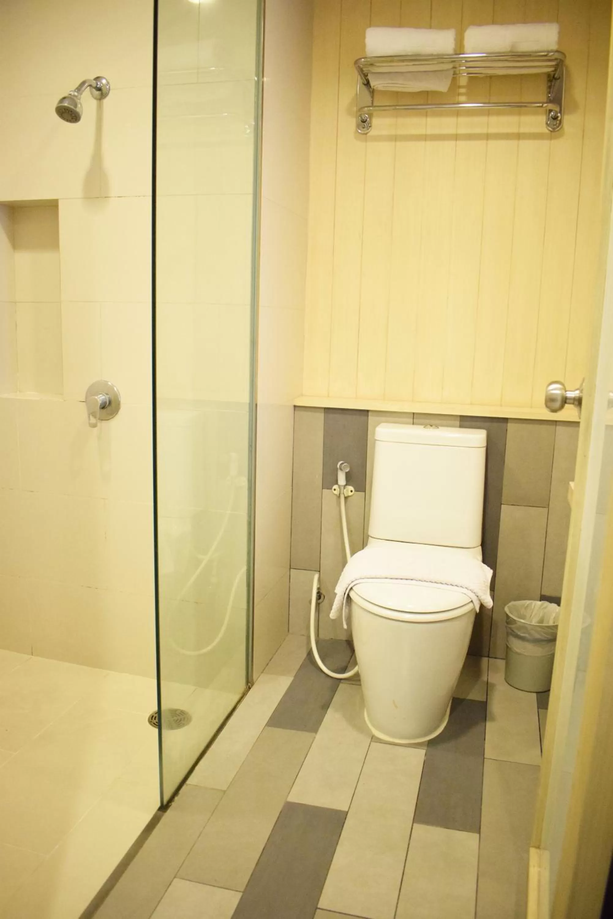 Trang Hotel Bangkok - SHA Plus