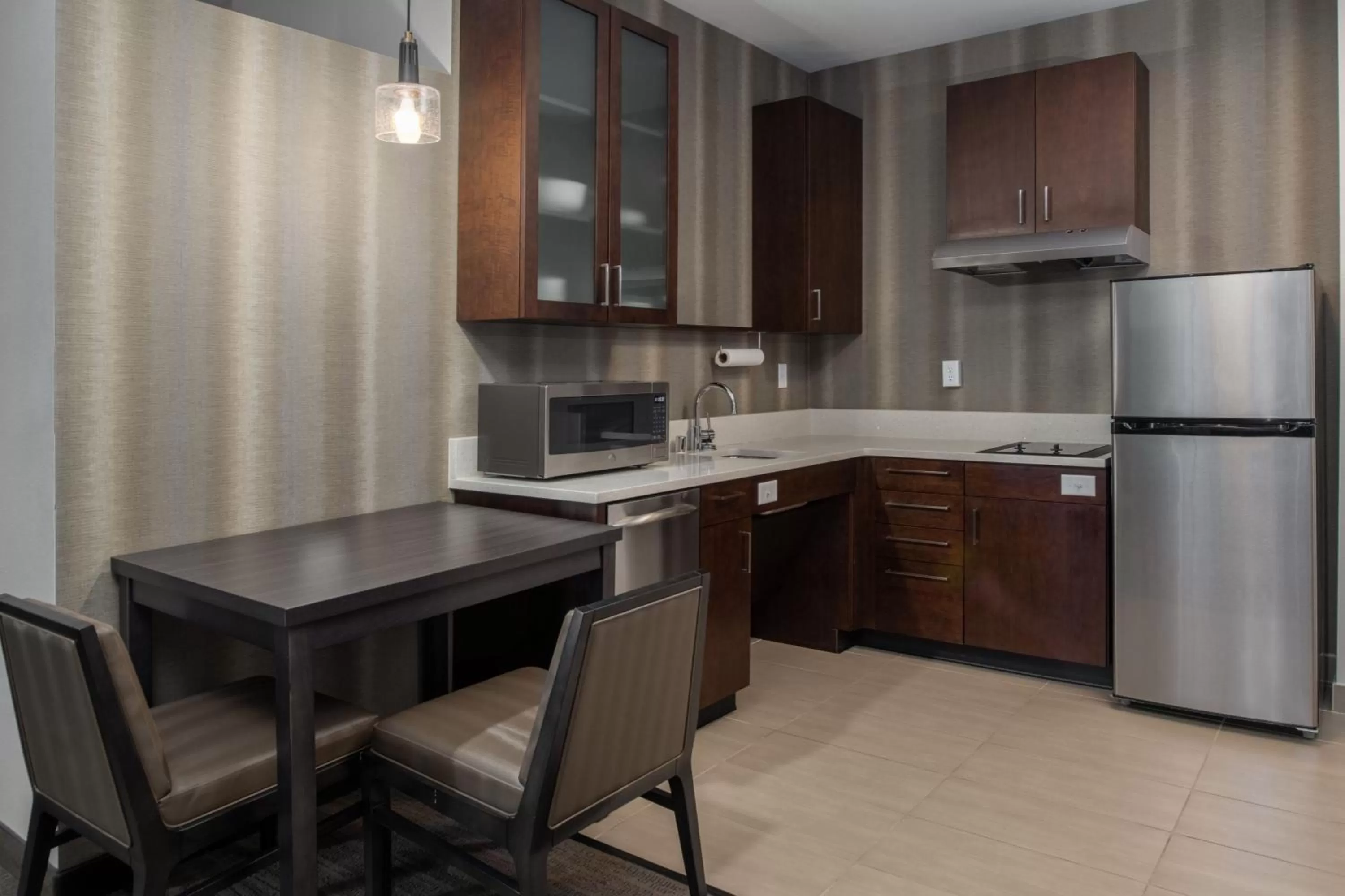 Kitchen or kitchenette in Residence Inn by Marriott Portland Vancouver