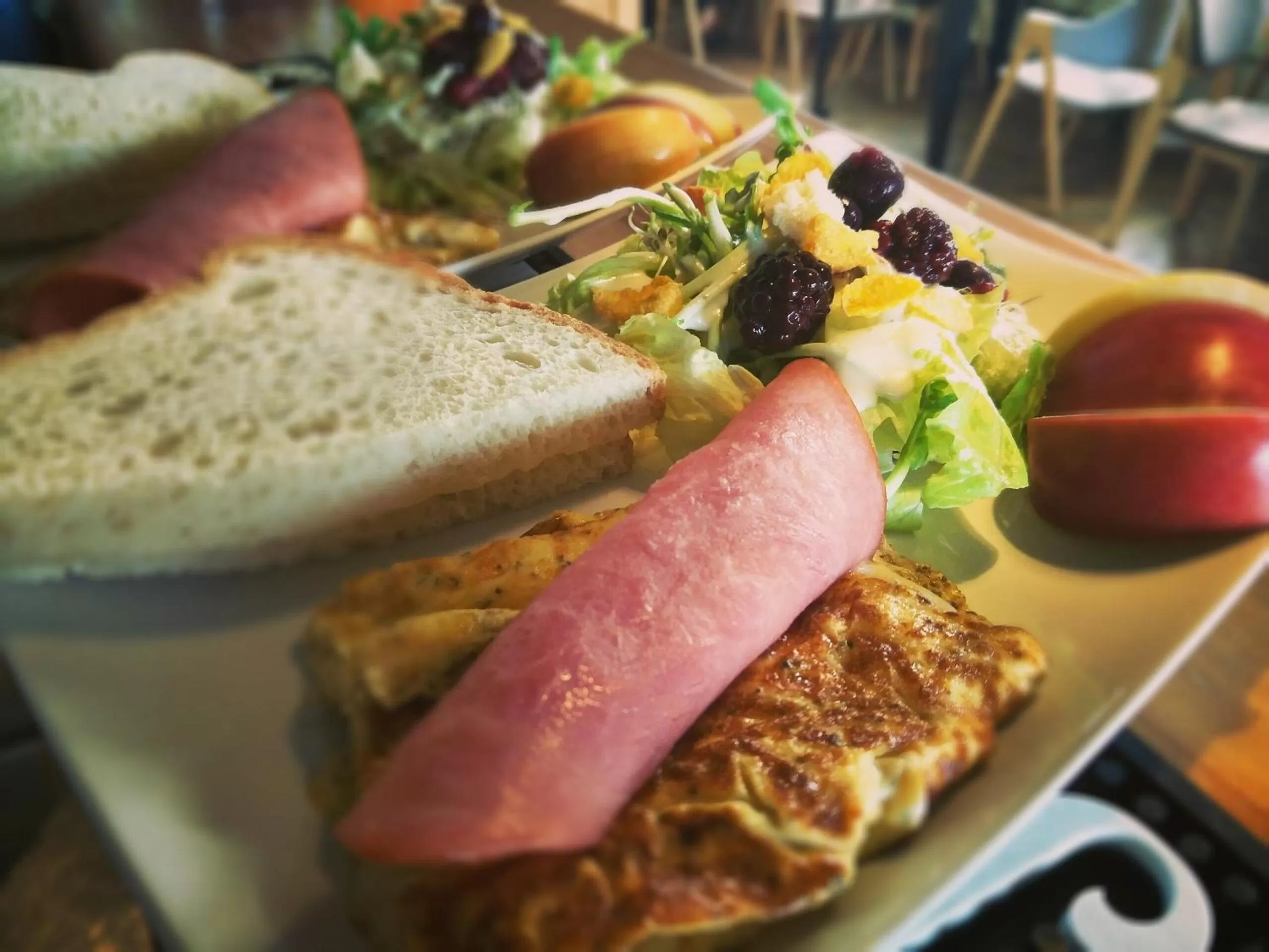 Breakfast, Food in Chillax Inn B&B