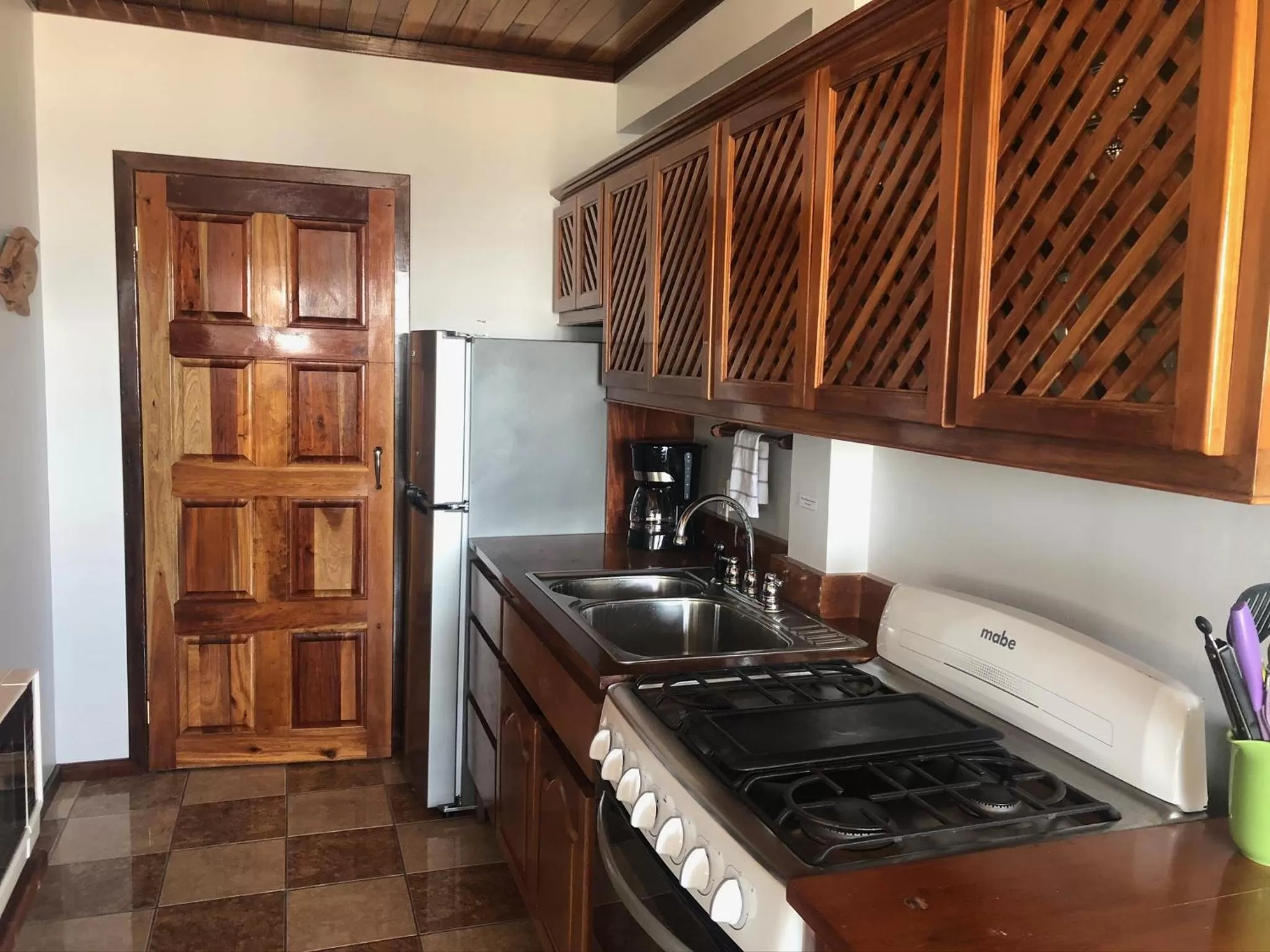 Kitchen/Kitchenette in Colinda Cabanas