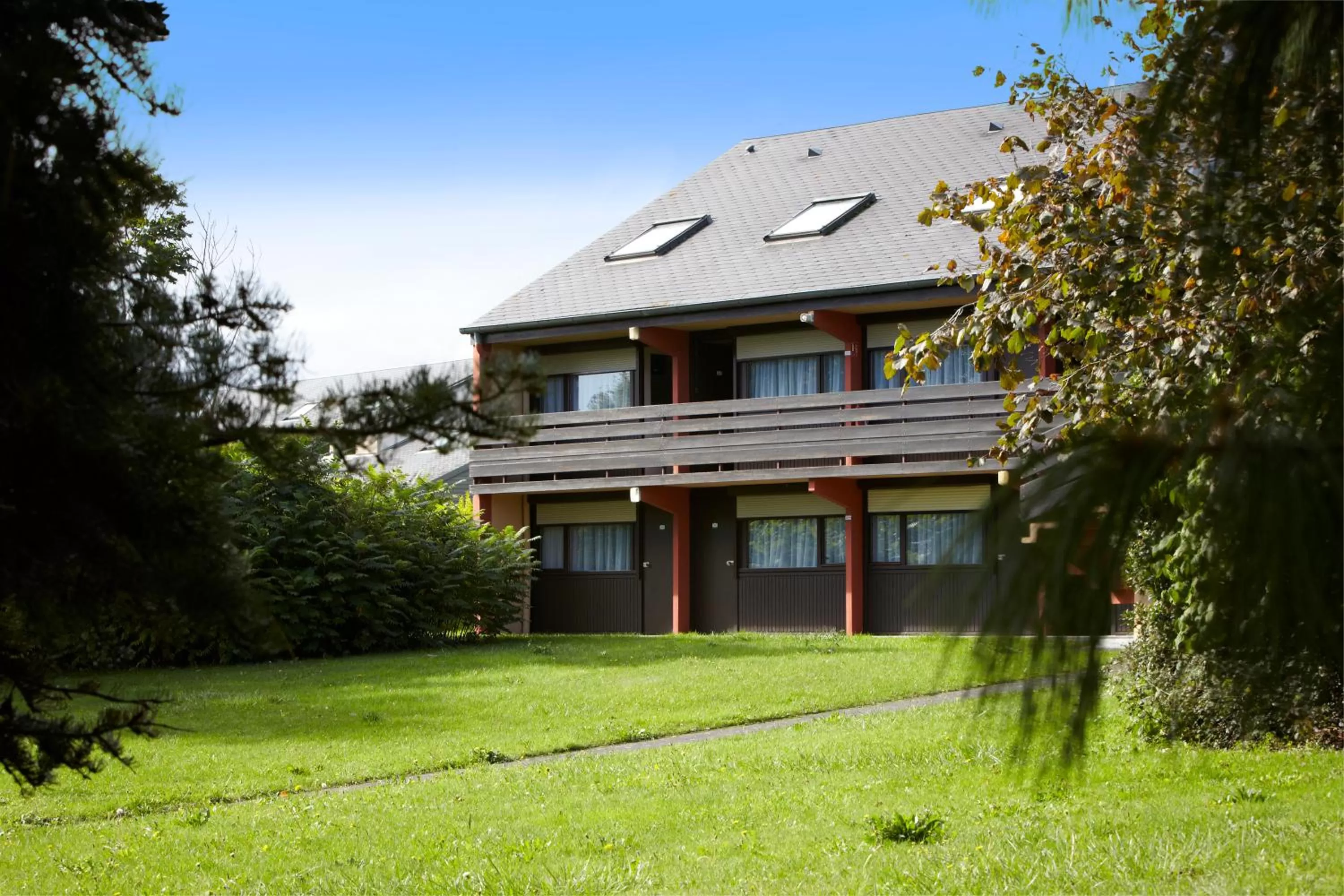 Facade/entrance in Kyriad Caen Nord - Hérouville-Saint-Clair